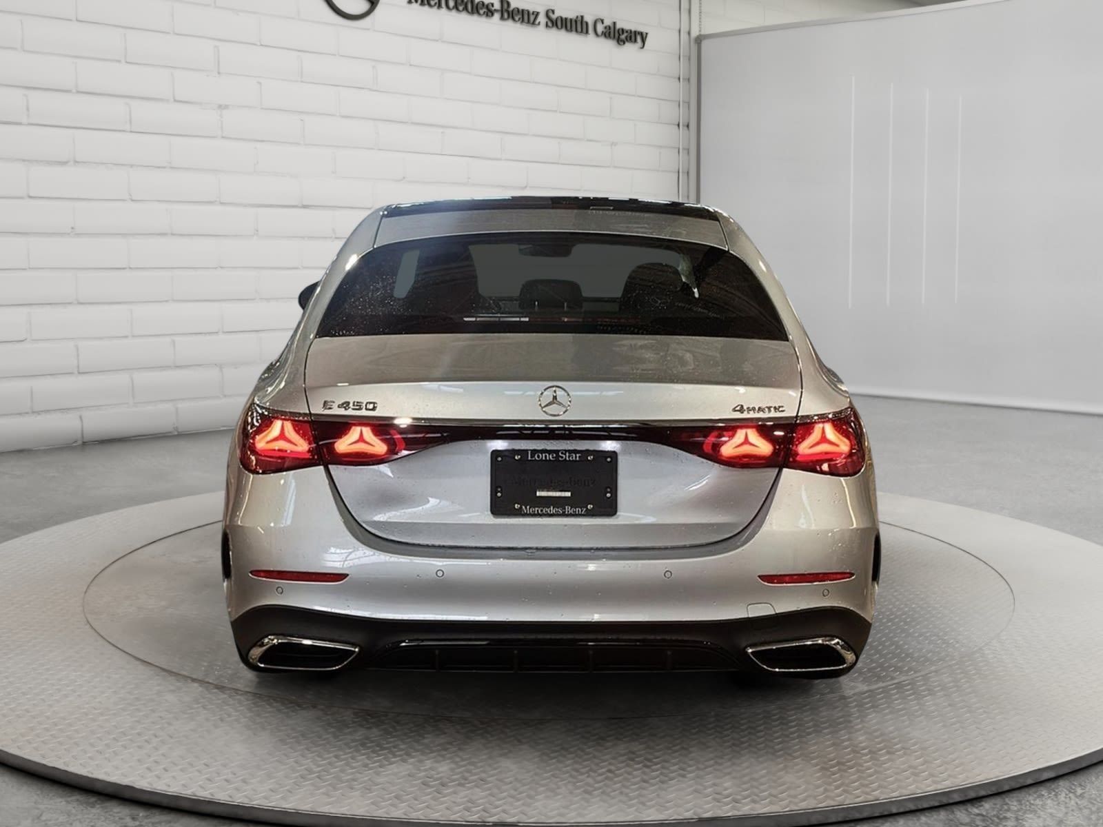 Photo 2026 Mercedes-Benz E-Class 450 4MATIC Sedan #3