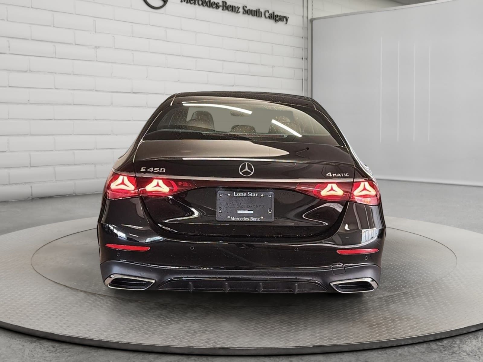 Photo 2026 Mercedes-Benz E-Class 450 4MATIC Sedan #3