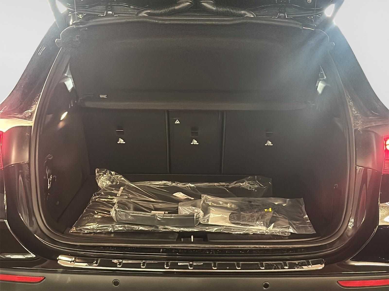 Photo 2026 Mercedes-Benz GLA 250 4MATIC SUV #6