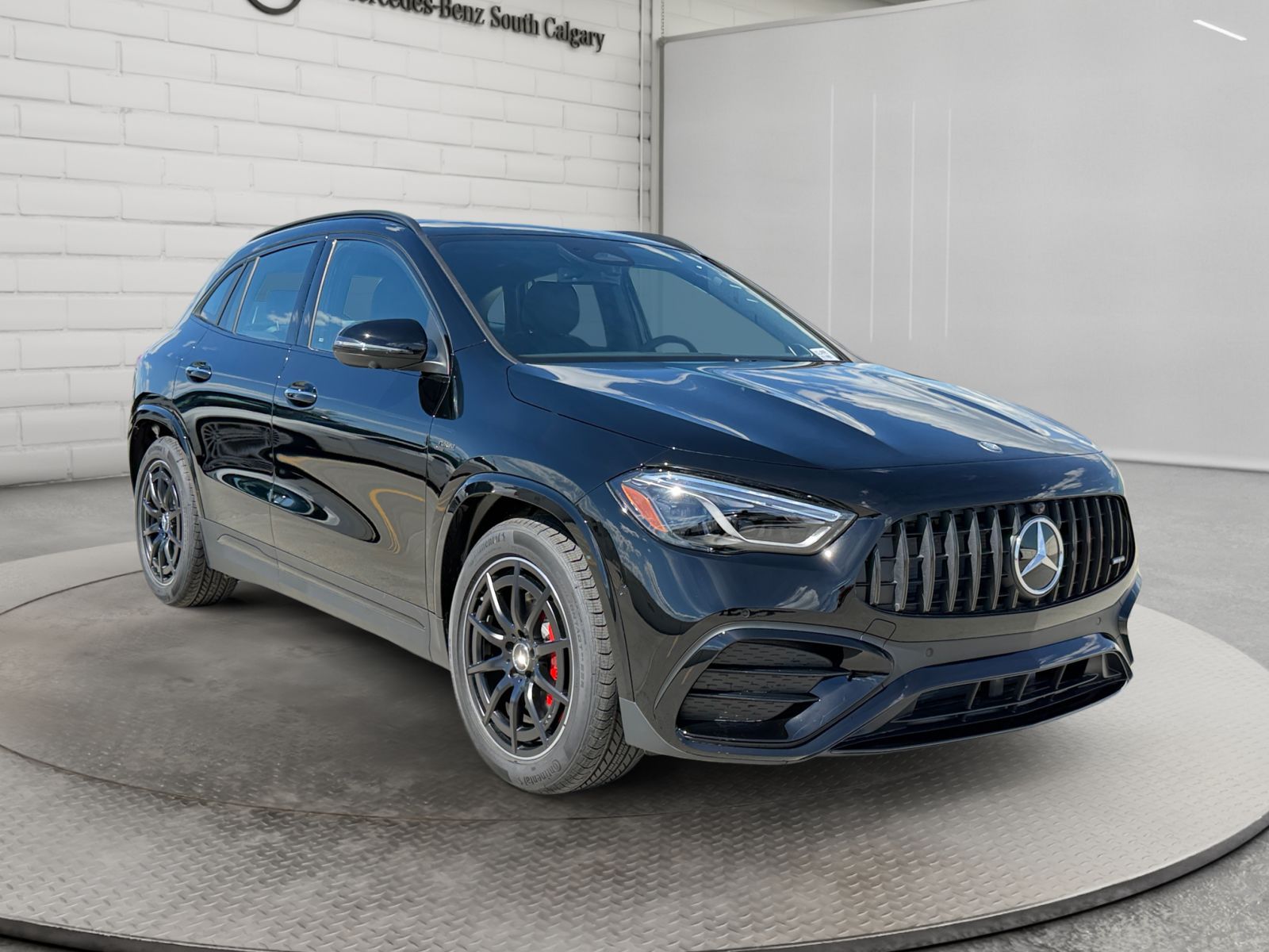 Photo 2026 Mercedes-Benz GLA AMG 35 4MATIC SUV #3