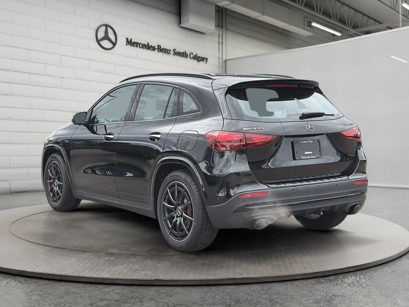 Photo 2026 Mercedes-Benz GLA AMG 35 4MATIC SUV #4