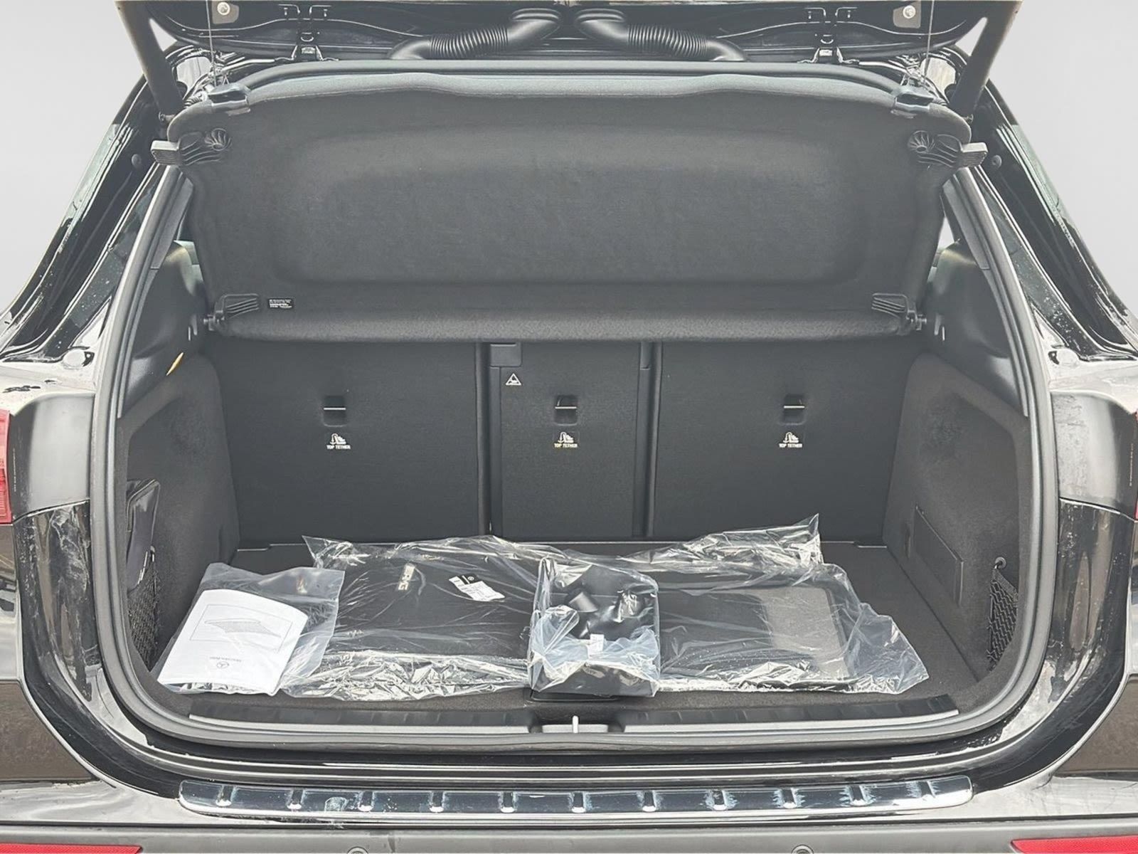 Photo 2026 Mercedes-Benz GLA AMG 35 4MATIC SUV #6