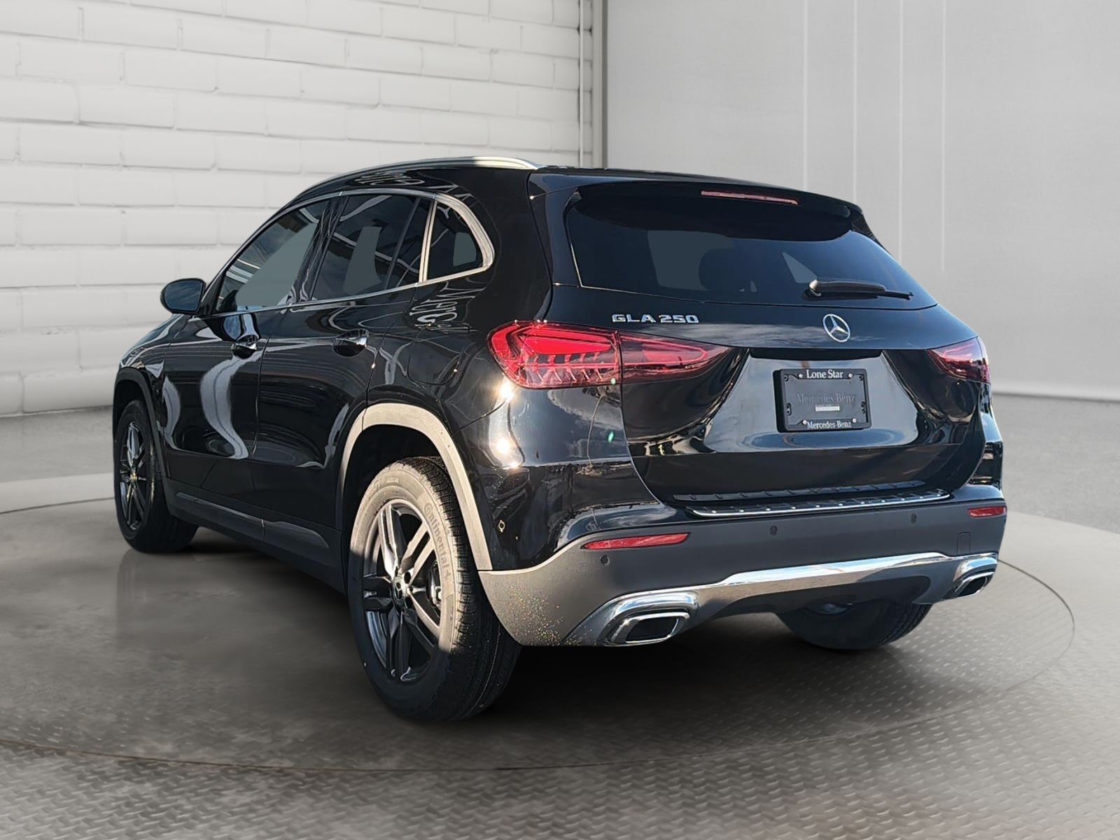 Photo 2026 Mercedes-Benz GLA 250 4MATIC SUV #4
