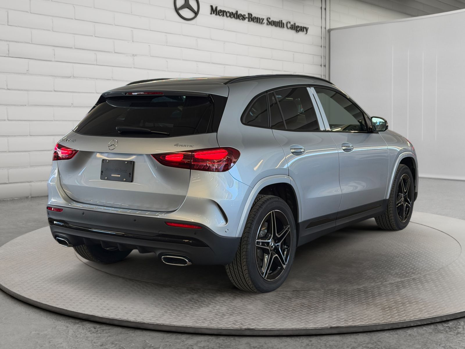 Photo 2026 Mercedes-Benz GLA 250 4MATIC SUV #5