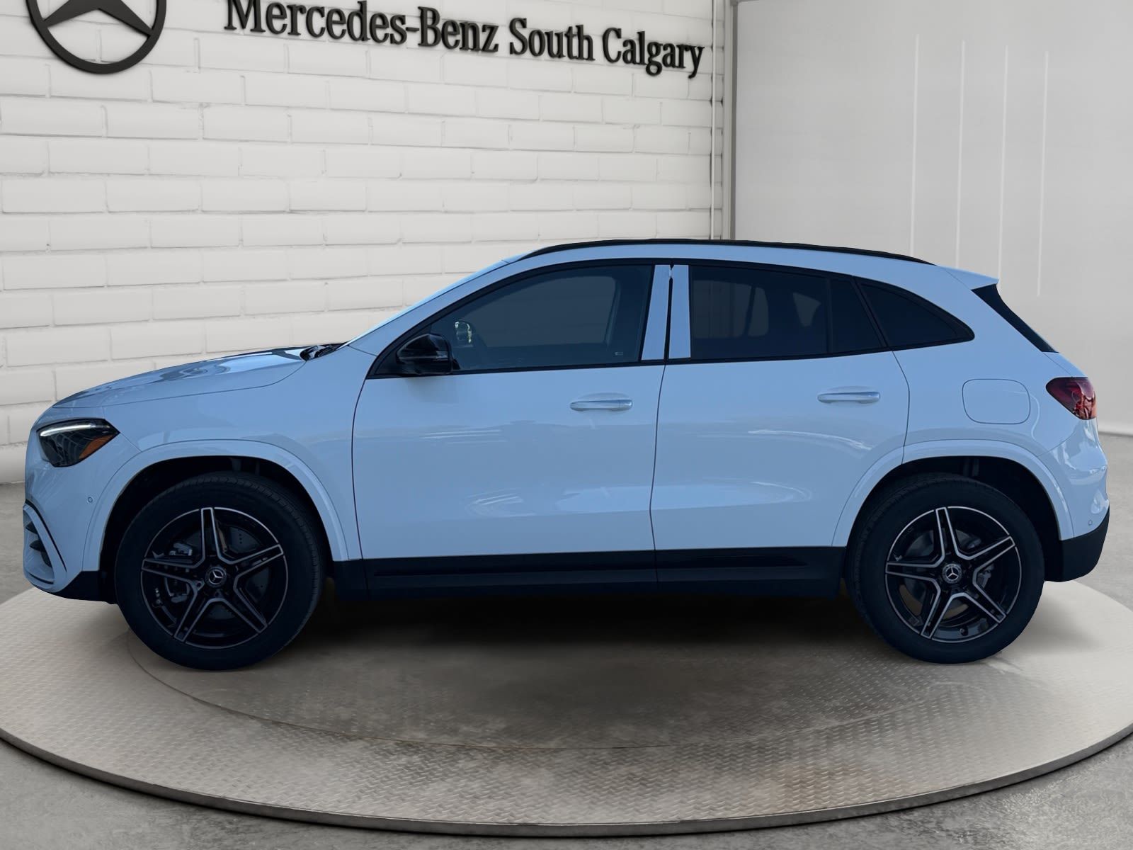 Photo 2026 Mercedes-Benz GLA 250 4MATIC SUV #8