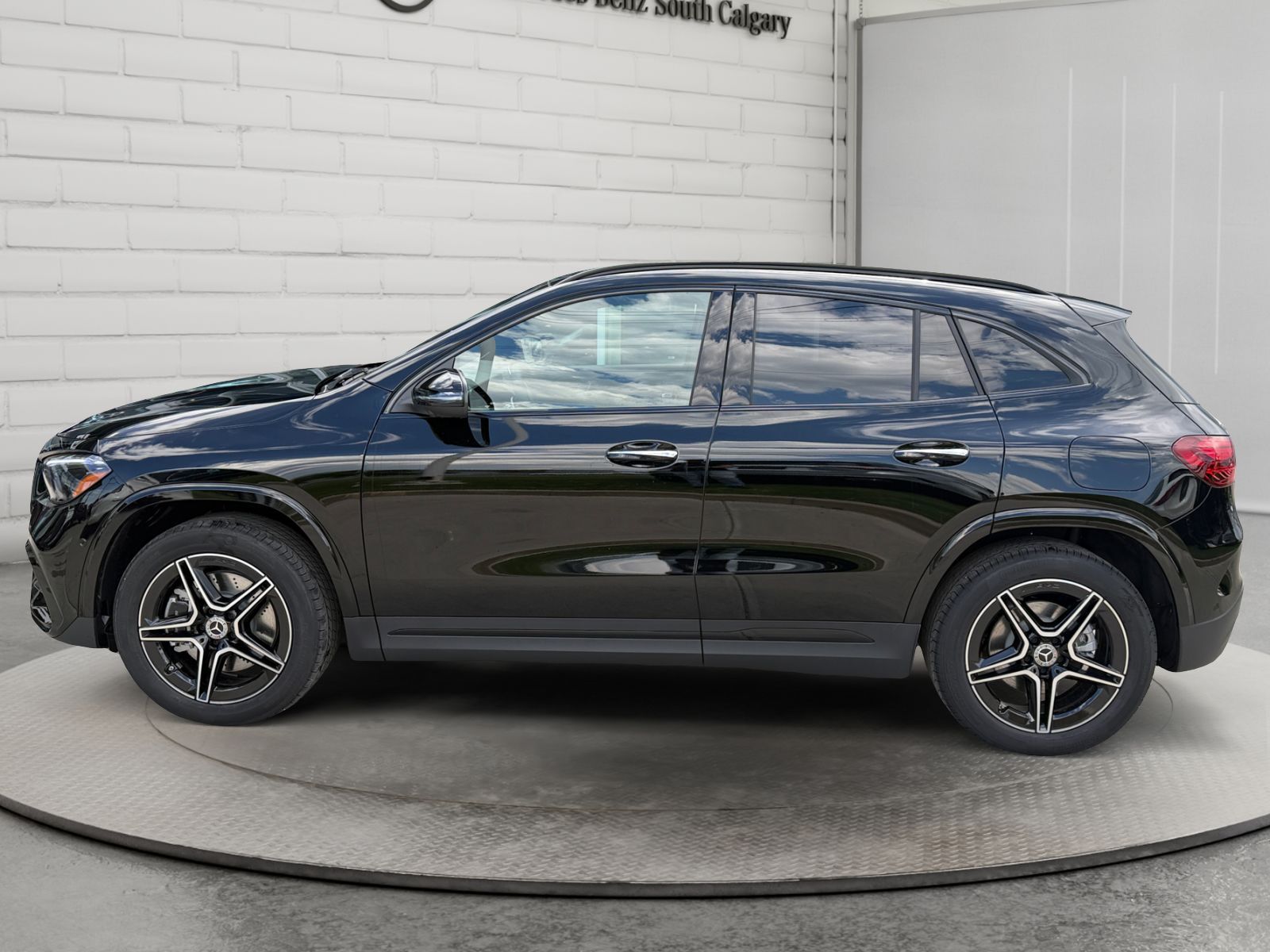 Photo 2026 Mercedes-Benz GLA 250 4MATIC SUV #8