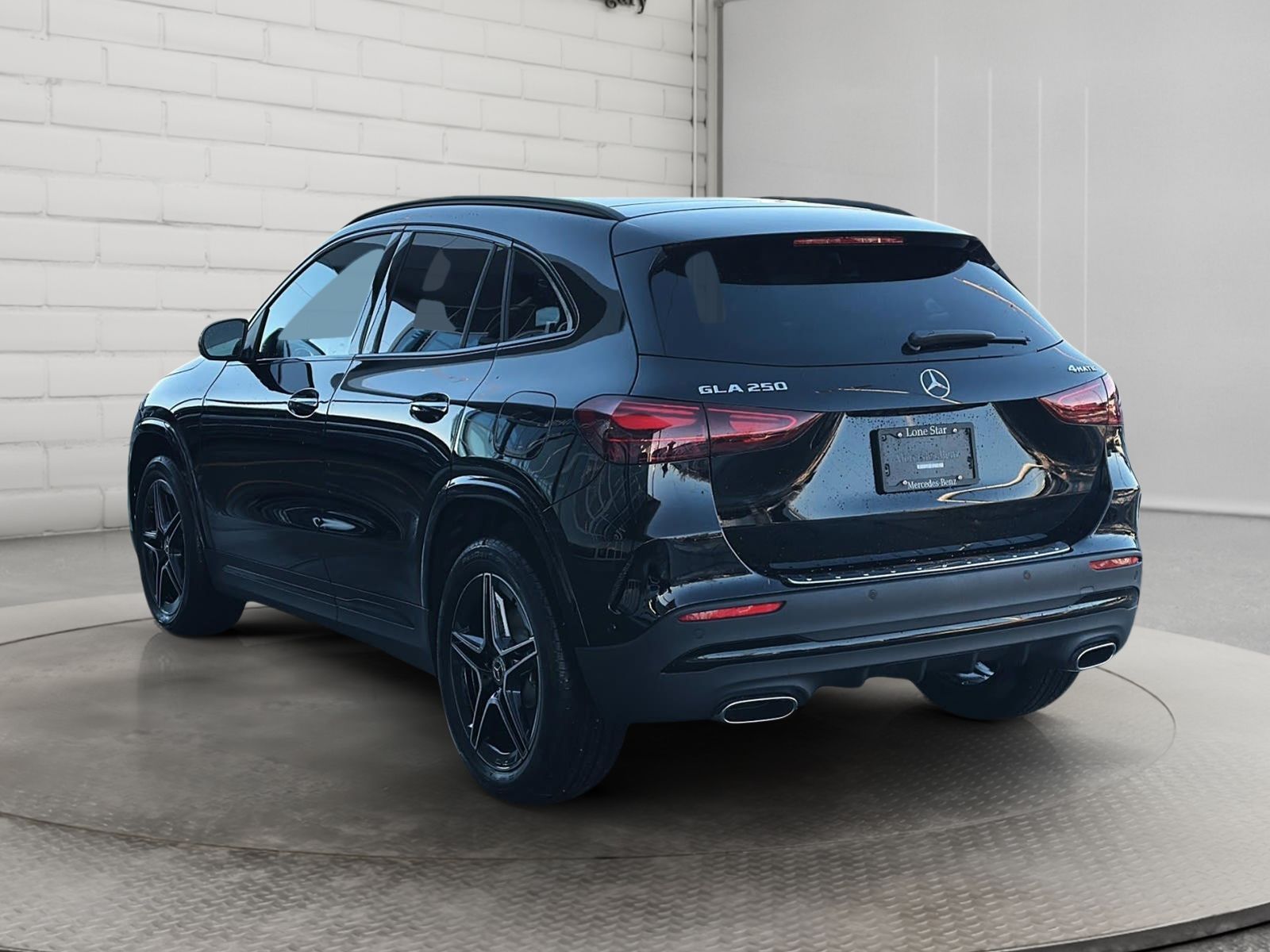 Photo 2026 Mercedes-Benz GLA 250 4MATIC SUV #4