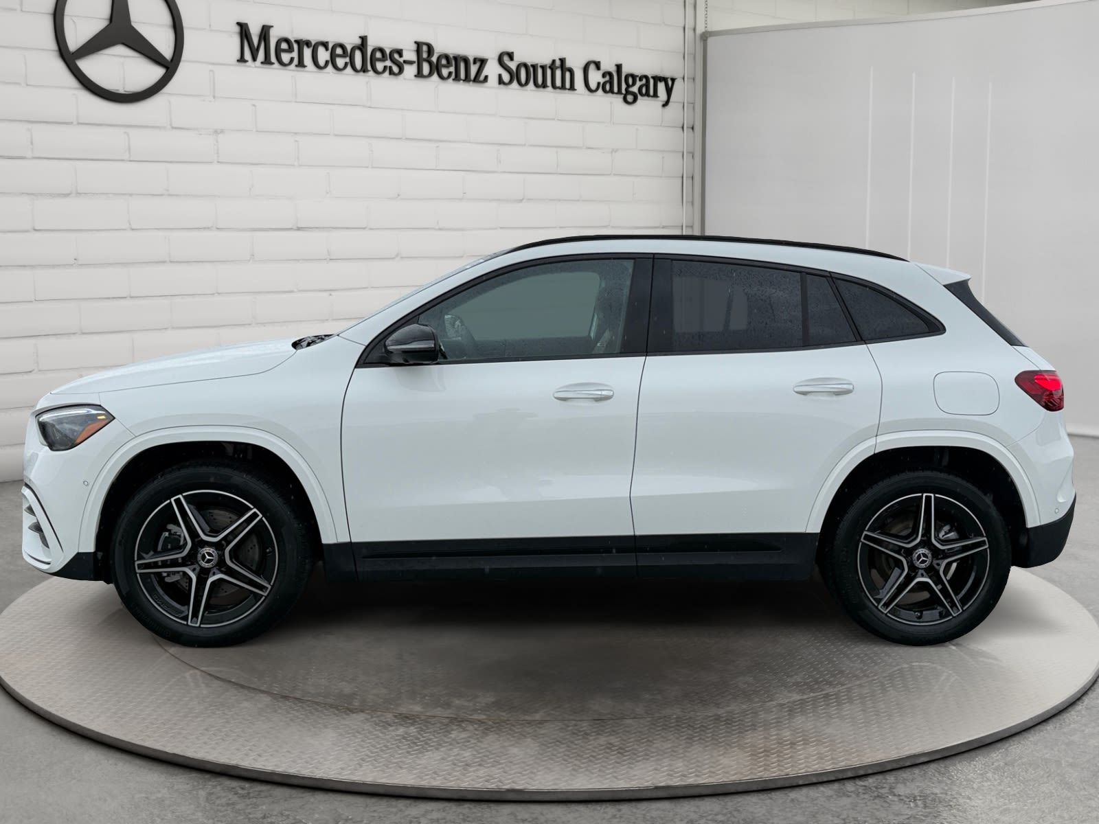 Photo 2026 Mercedes-Benz GLA 250 4MATIC SUV #8