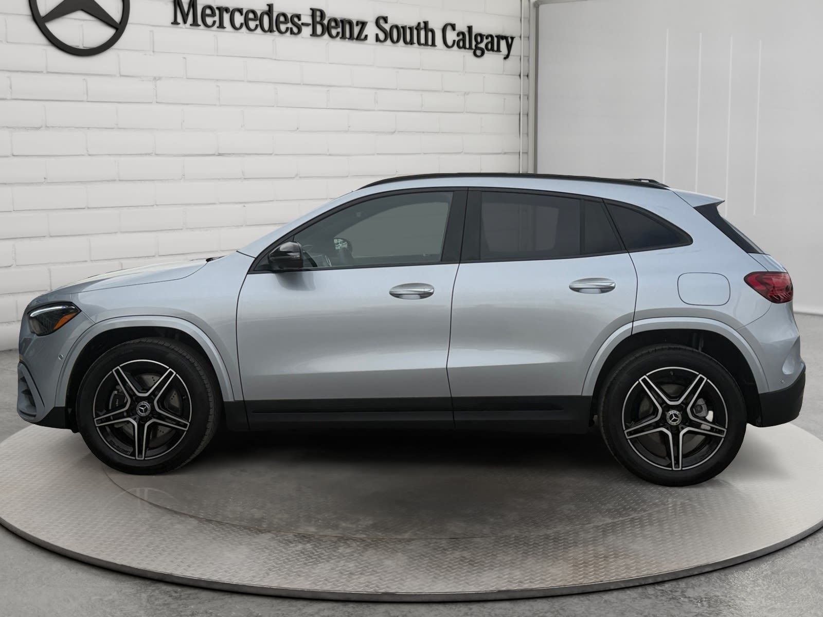 Photo 2026 Mercedes-Benz GLA 250 4MATIC SUV #8