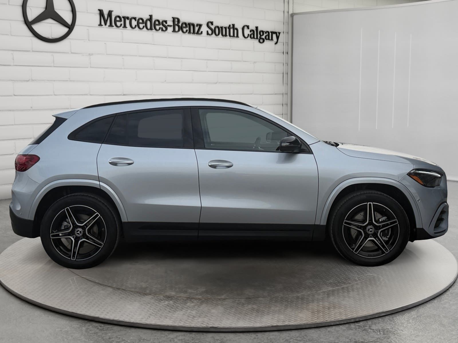 Photo 2026 Mercedes-Benz GLA 250 4MATIC SUV #4