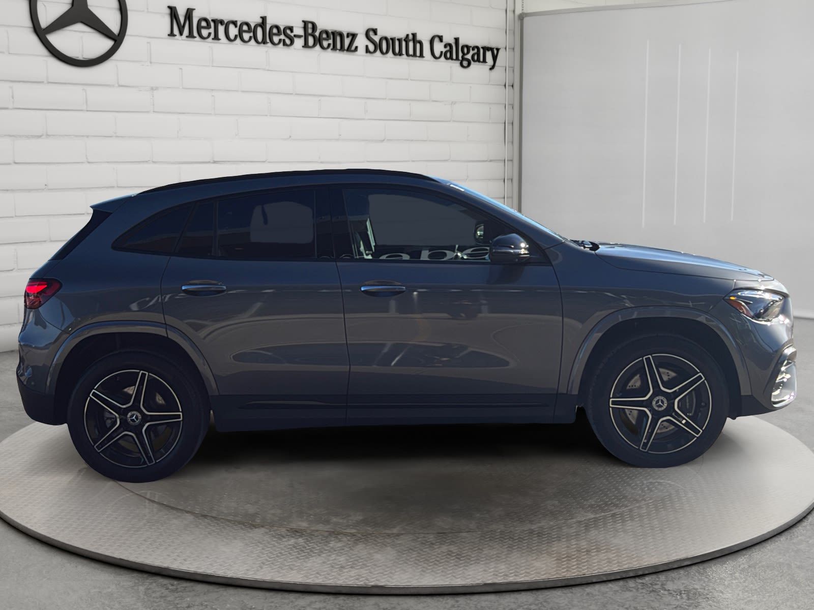 Photo 2026 Mercedes-Benz GLA 250 4MATIC SUV #4