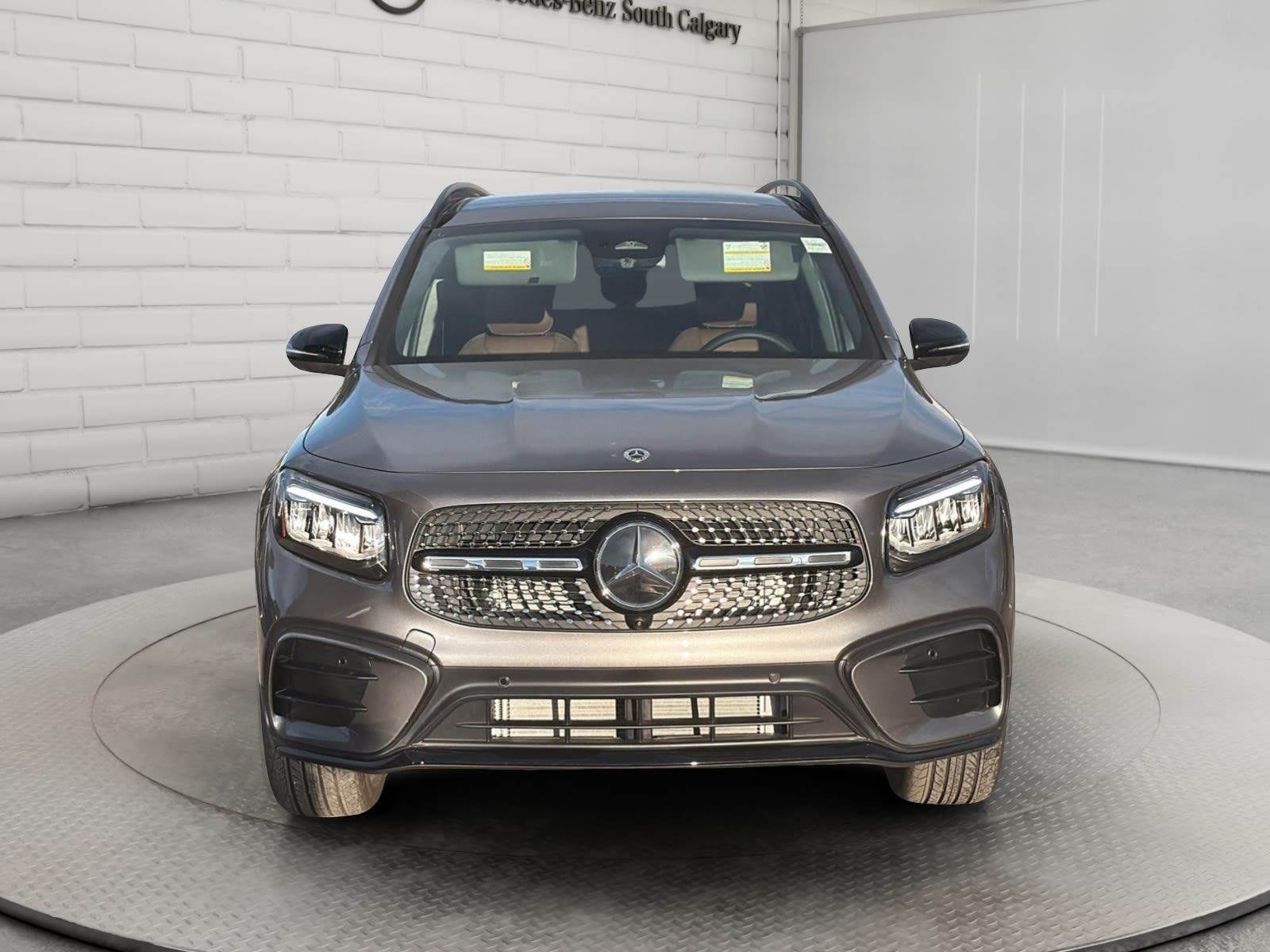 Photo 2026 Mercedes-Benz GLB 250 4MATIC SUV #2