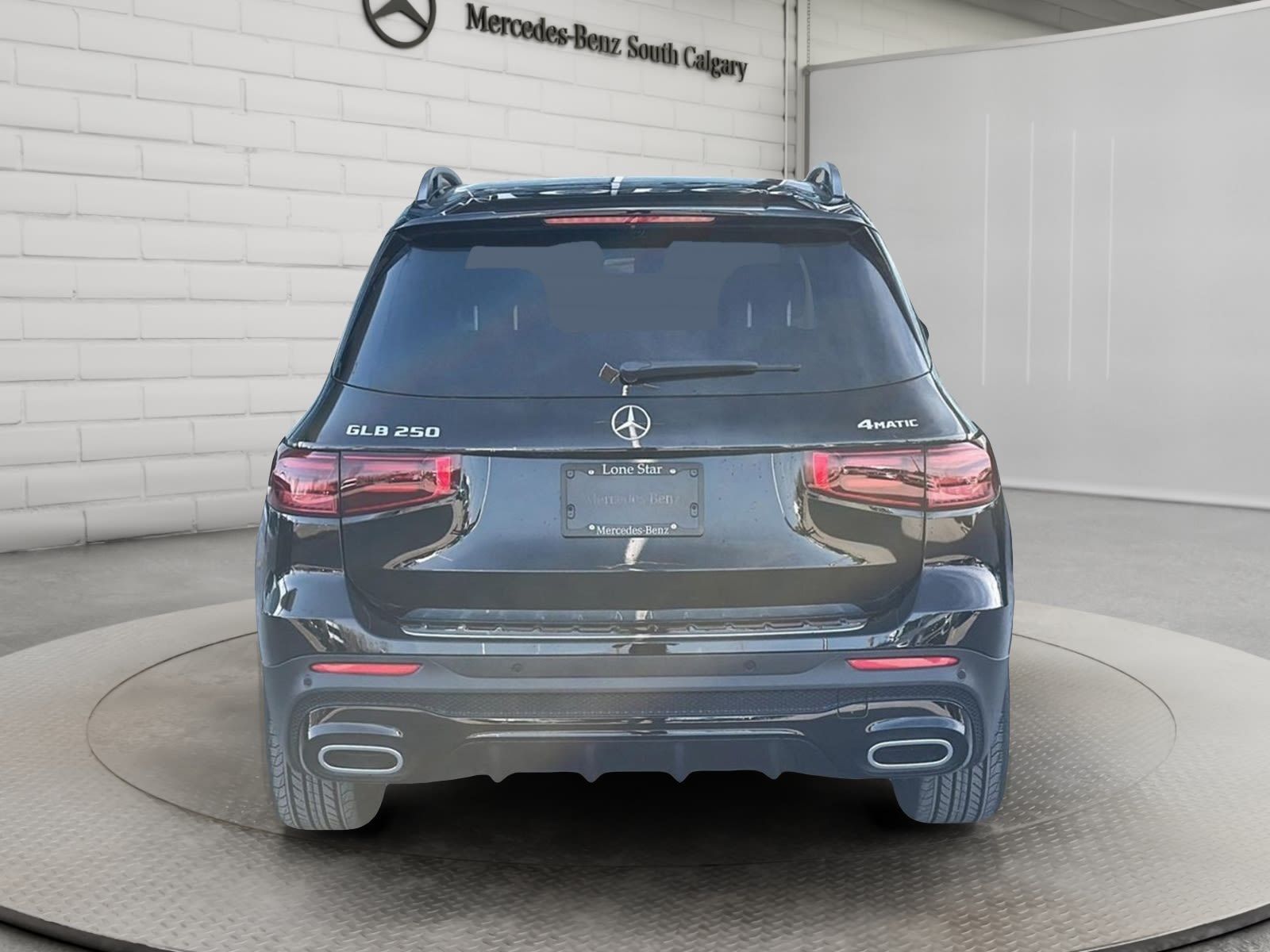 Photo 2026 Mercedes-Benz GLB 250 4MATIC SUV #3