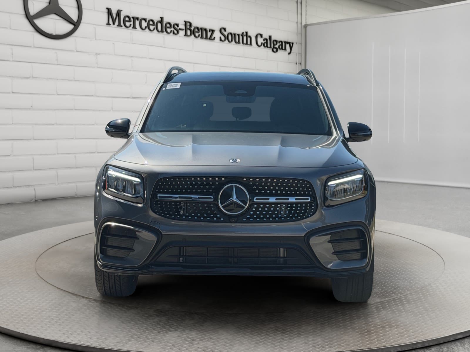 Photo 2026 Mercedes-Benz GLB 250 4MATIC SUV #2