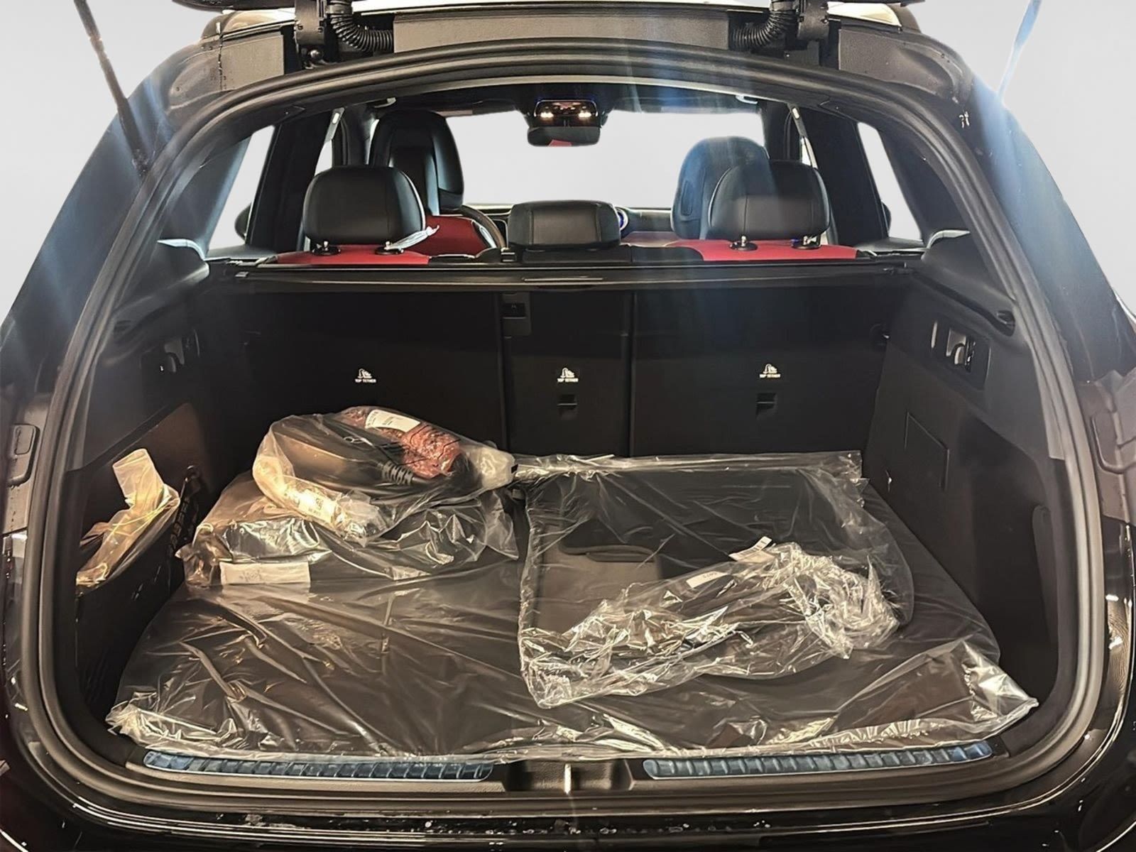 Photo 2026 Mercedes-Benz GLC 350e 4MATIC SUV #6