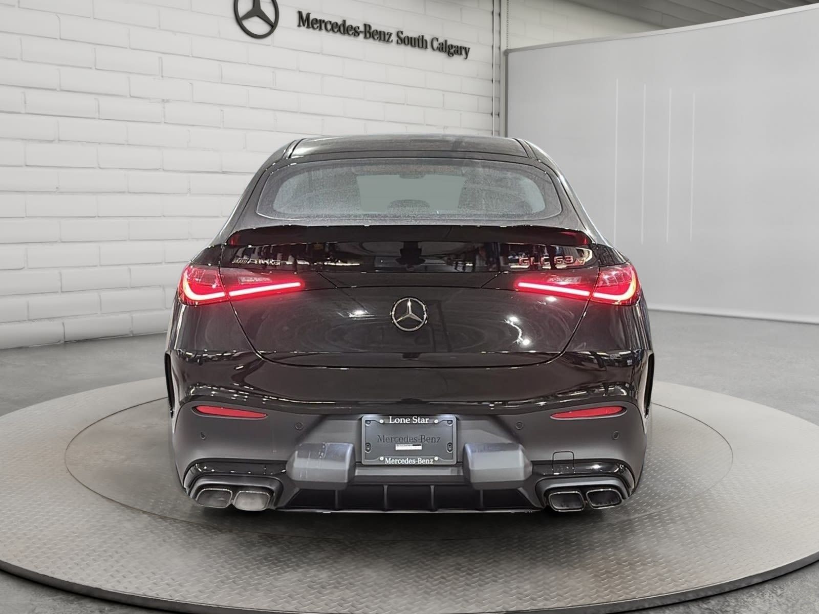 Photo 2026 Mercedes-Benz GLC AMG 63 SE SUV #3