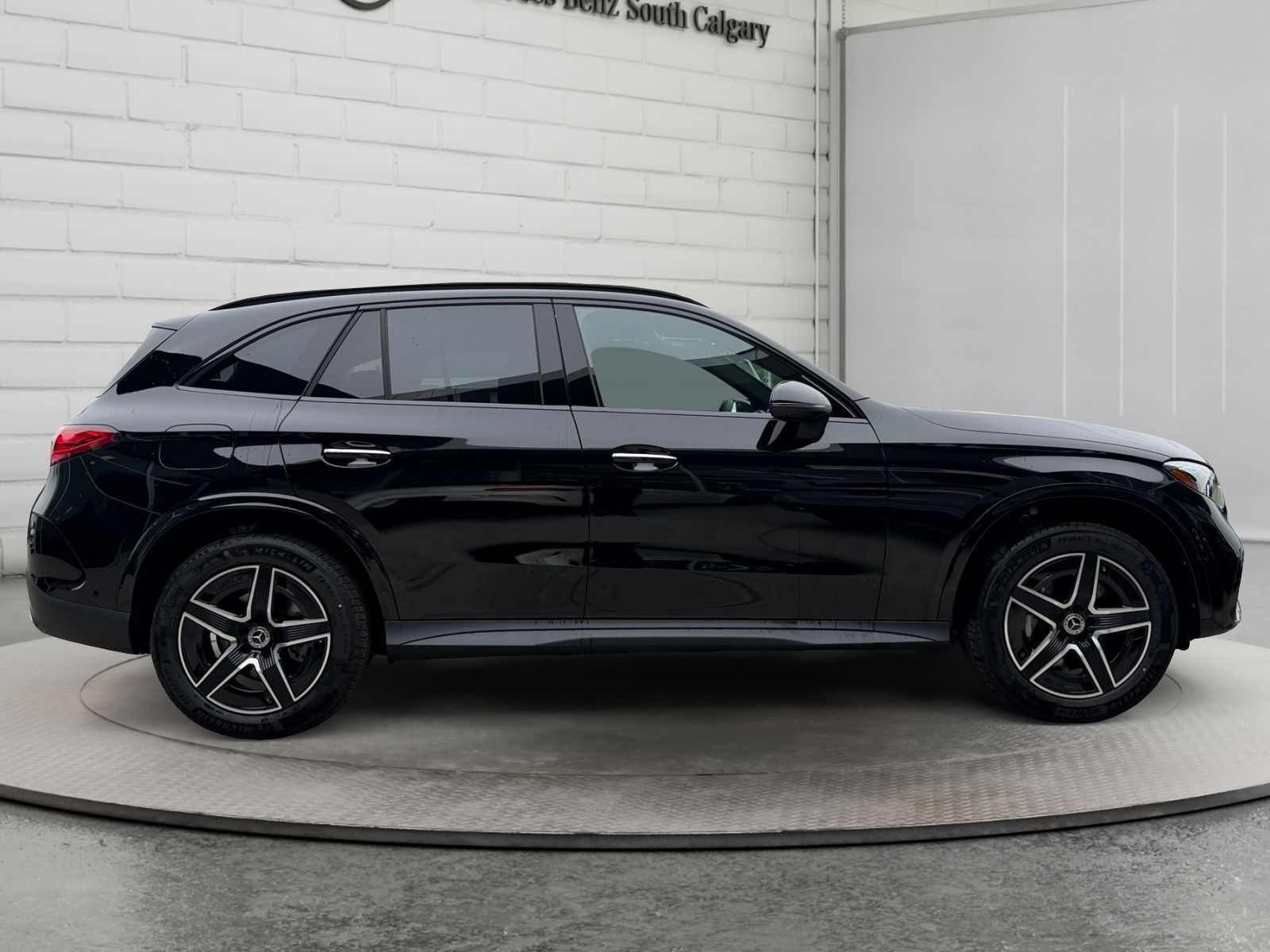 Photo 2026 Mercedes-Benz GLC 300 4MATIC SUV #4