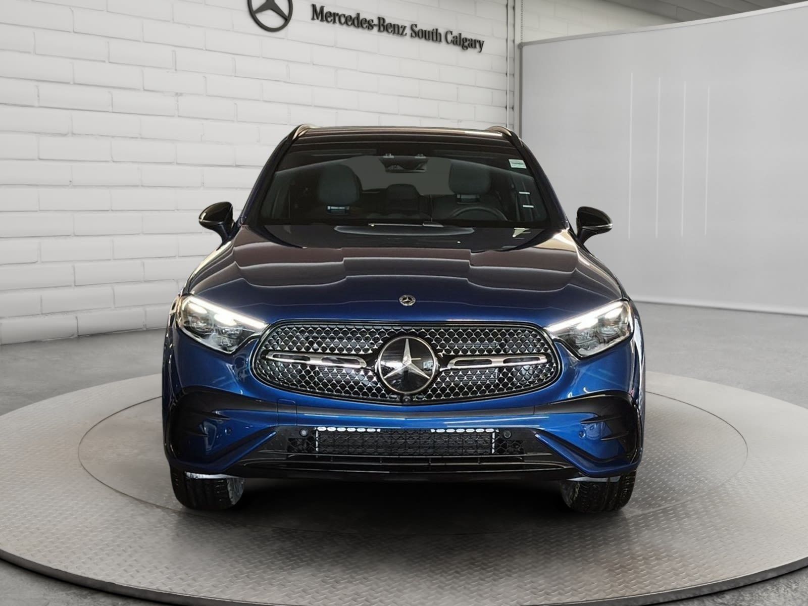 Photo 2026 Mercedes-Benz GLC 300 4MATIC SUV #2