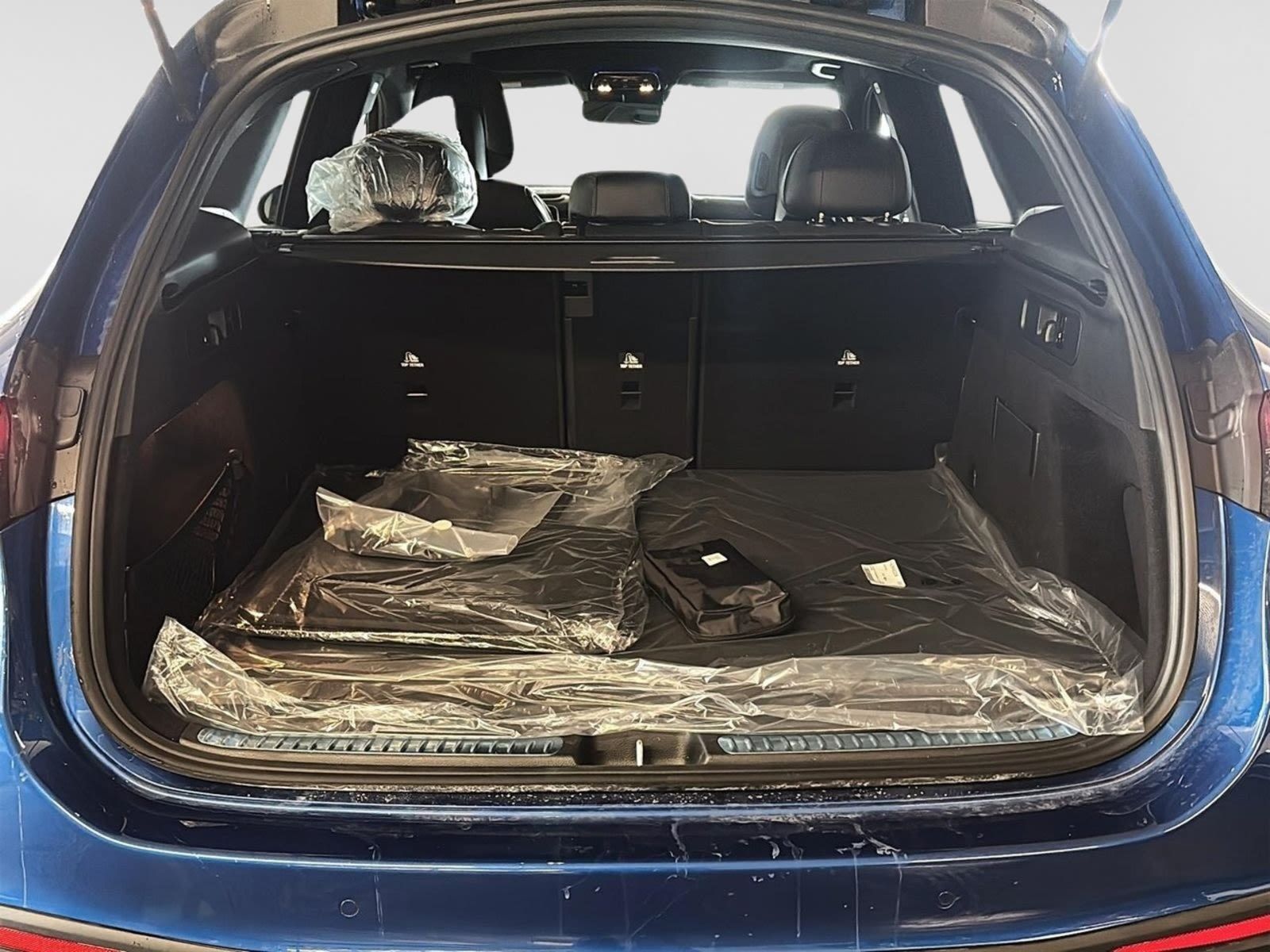 Photo 2026 Mercedes-Benz GLC 300 4MATIC SUV #6