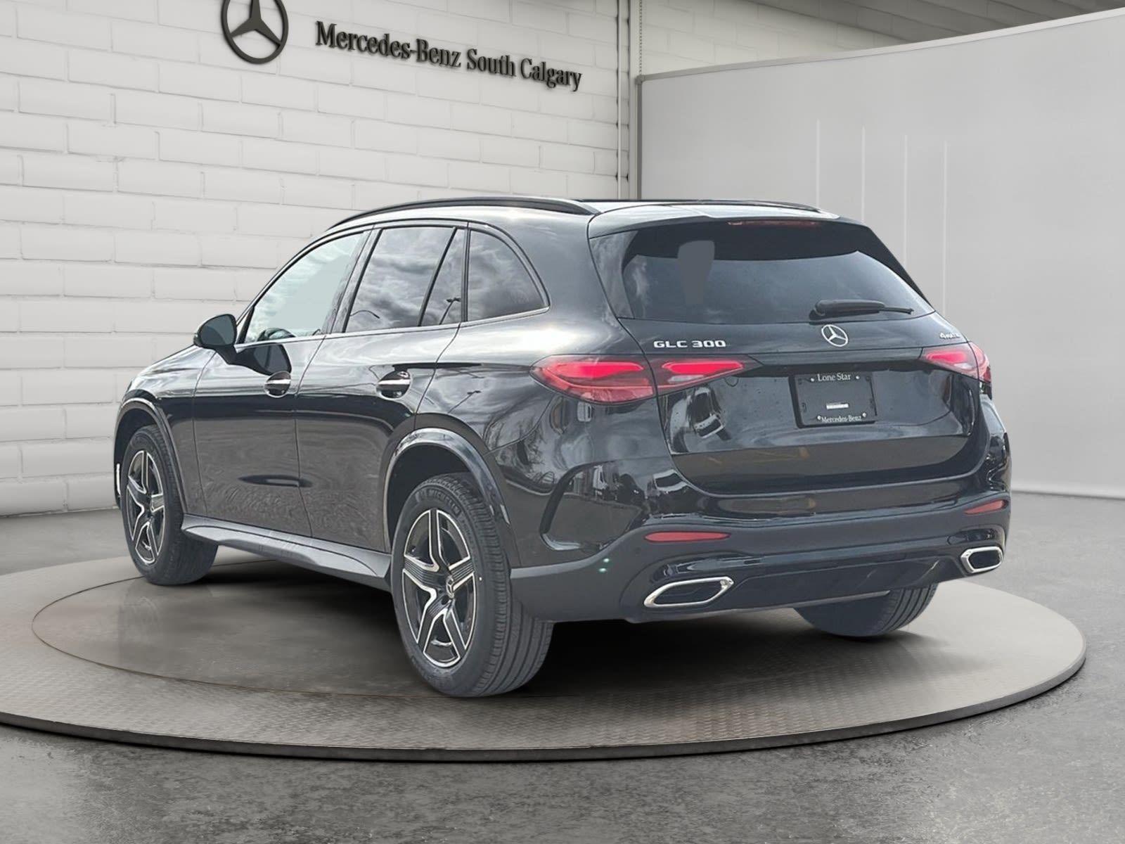 Photo 2026 Mercedes-Benz GLC 300 4MATIC SUV #4