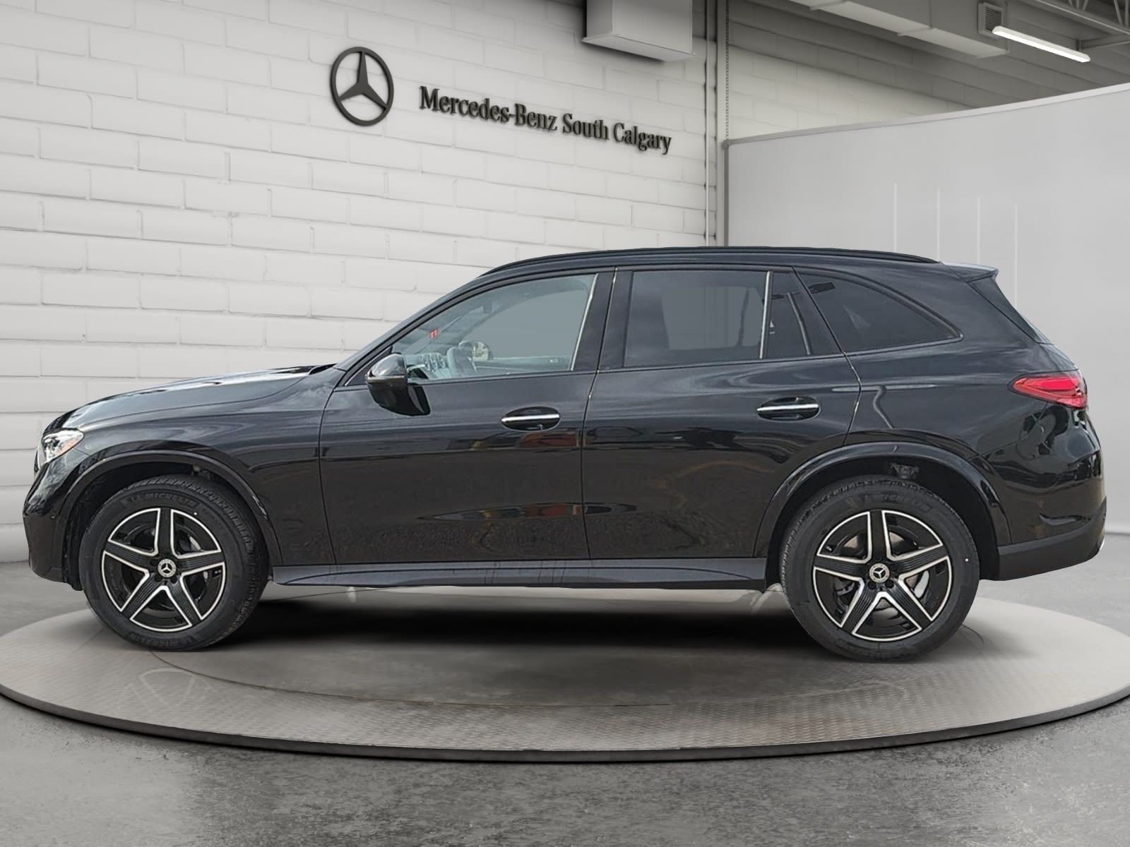 Photo 2026 Mercedes-Benz GLC 300 4MATIC SUV #5