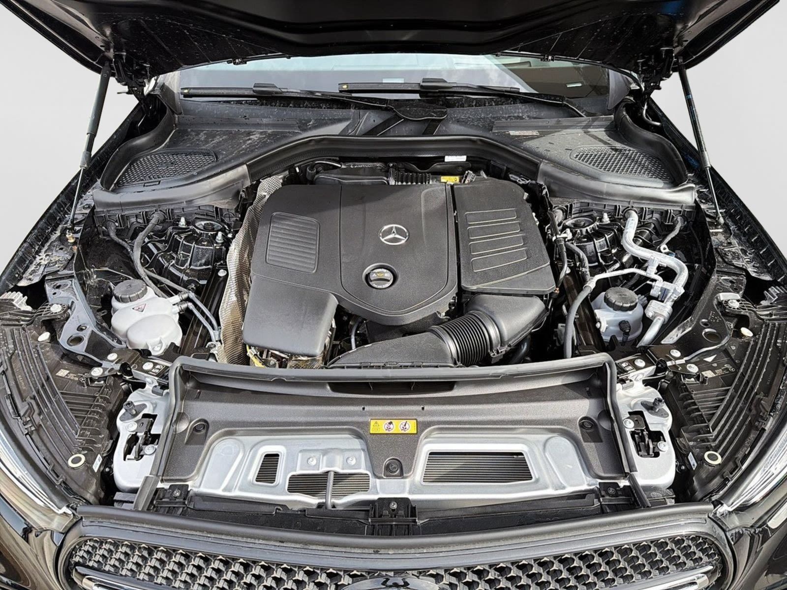 Photo 2026 Mercedes-Benz GLC 300 4MATIC SUV #8