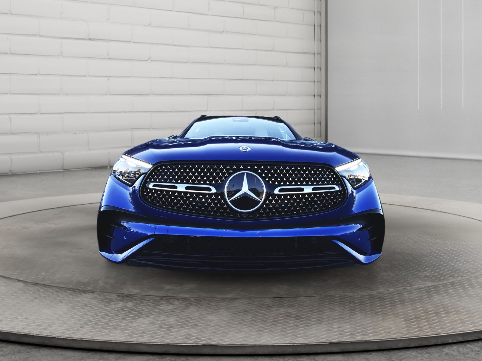 Photo 2026 Mercedes-Benz GLC 300 4MATIC SUV #3