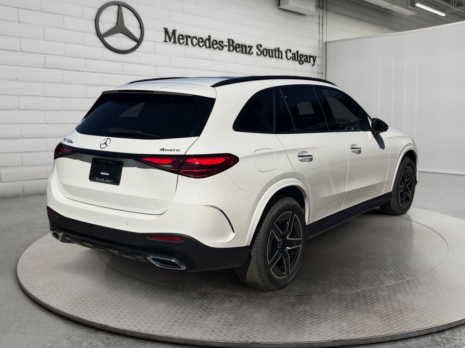 Photo 2026 Mercedes-Benz GLC 350e 4MATIC SUV #5