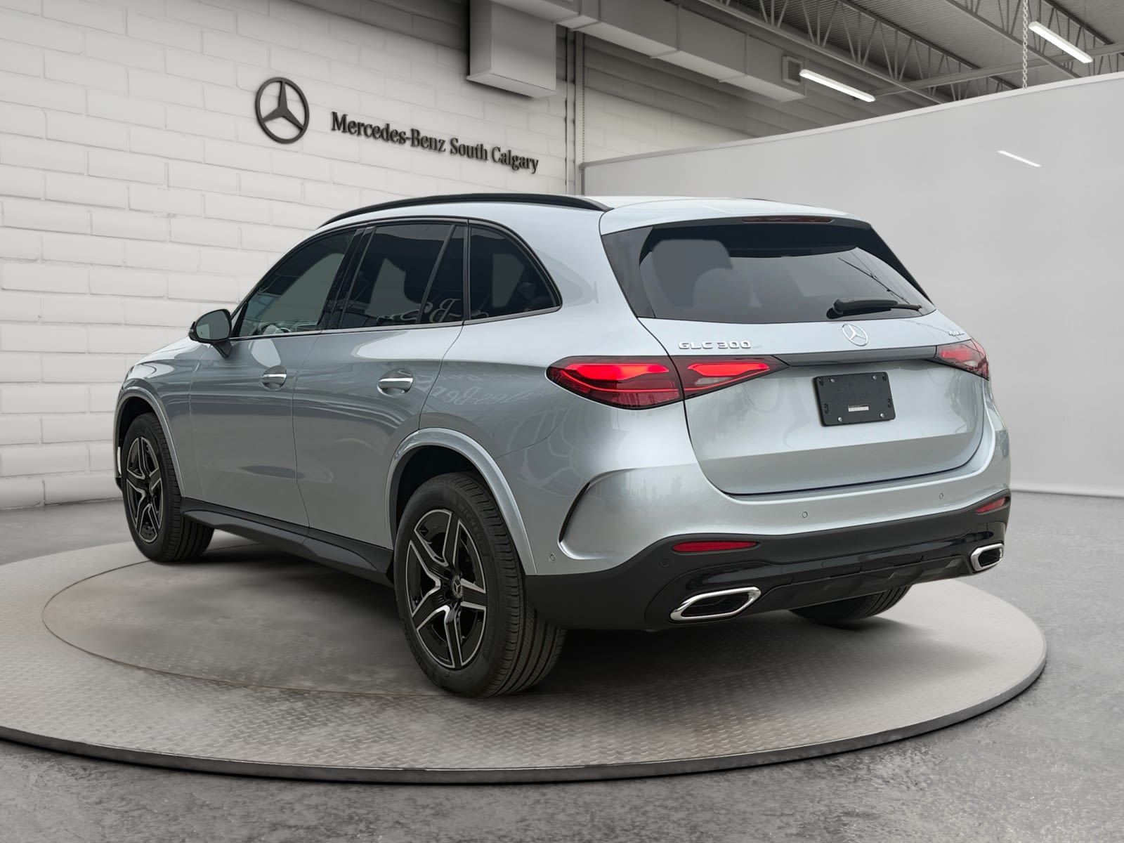 Photo 2026 Mercedes-Benz GLC 300 4MATIC SUV #7