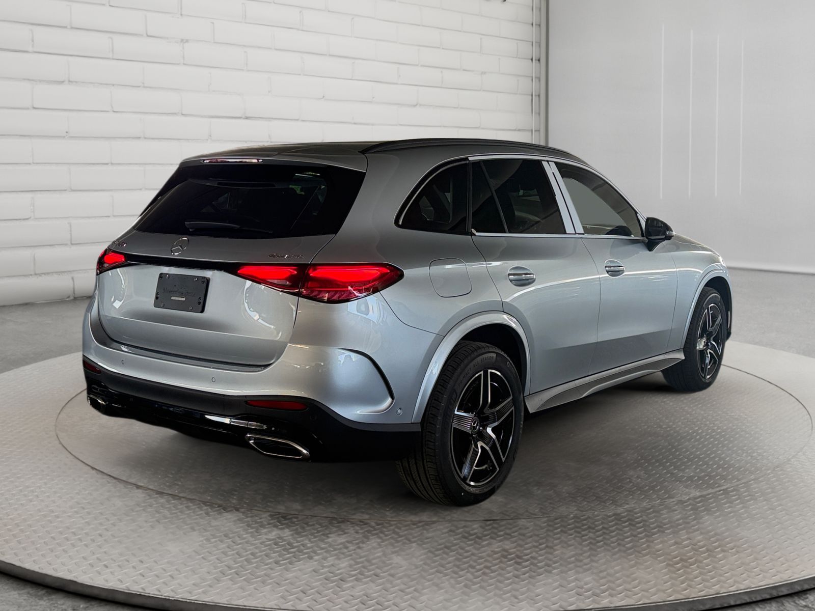 Photo 2026 Mercedes-Benz GLC 300 4MATIC SUV #5