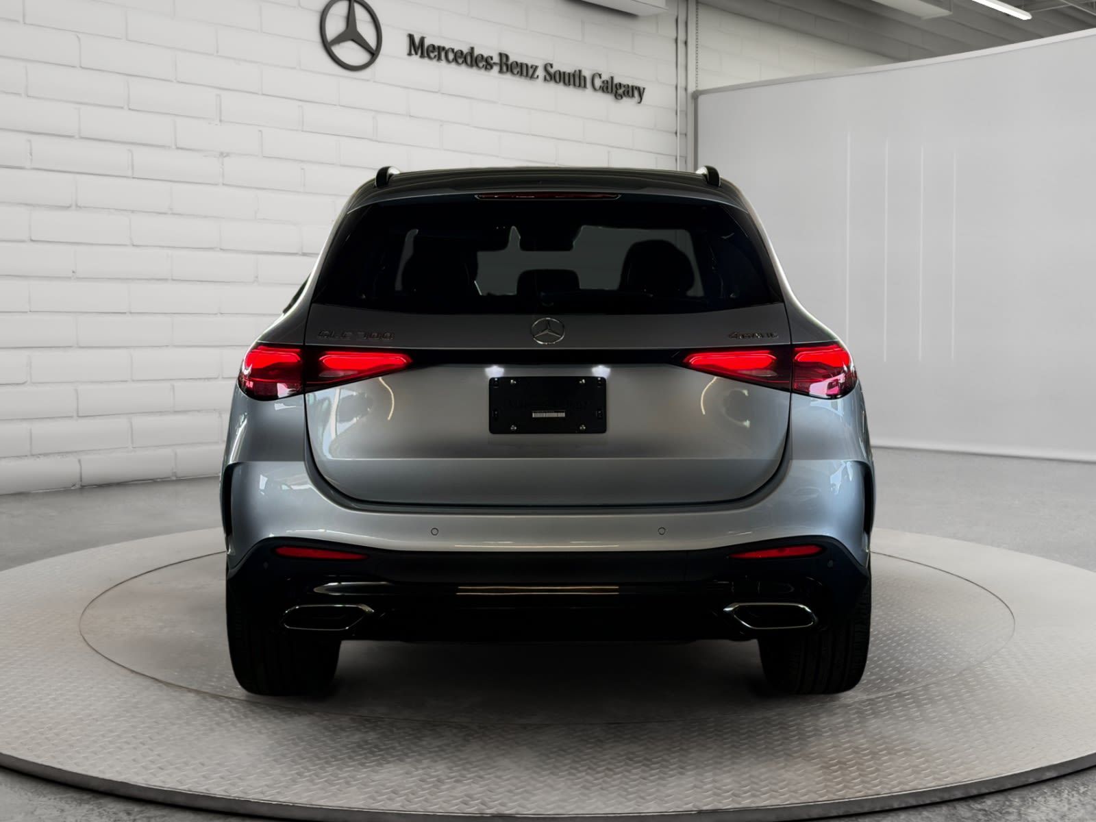 Photo 2026 Mercedes-Benz GLC 300 4MATIC SUV #6