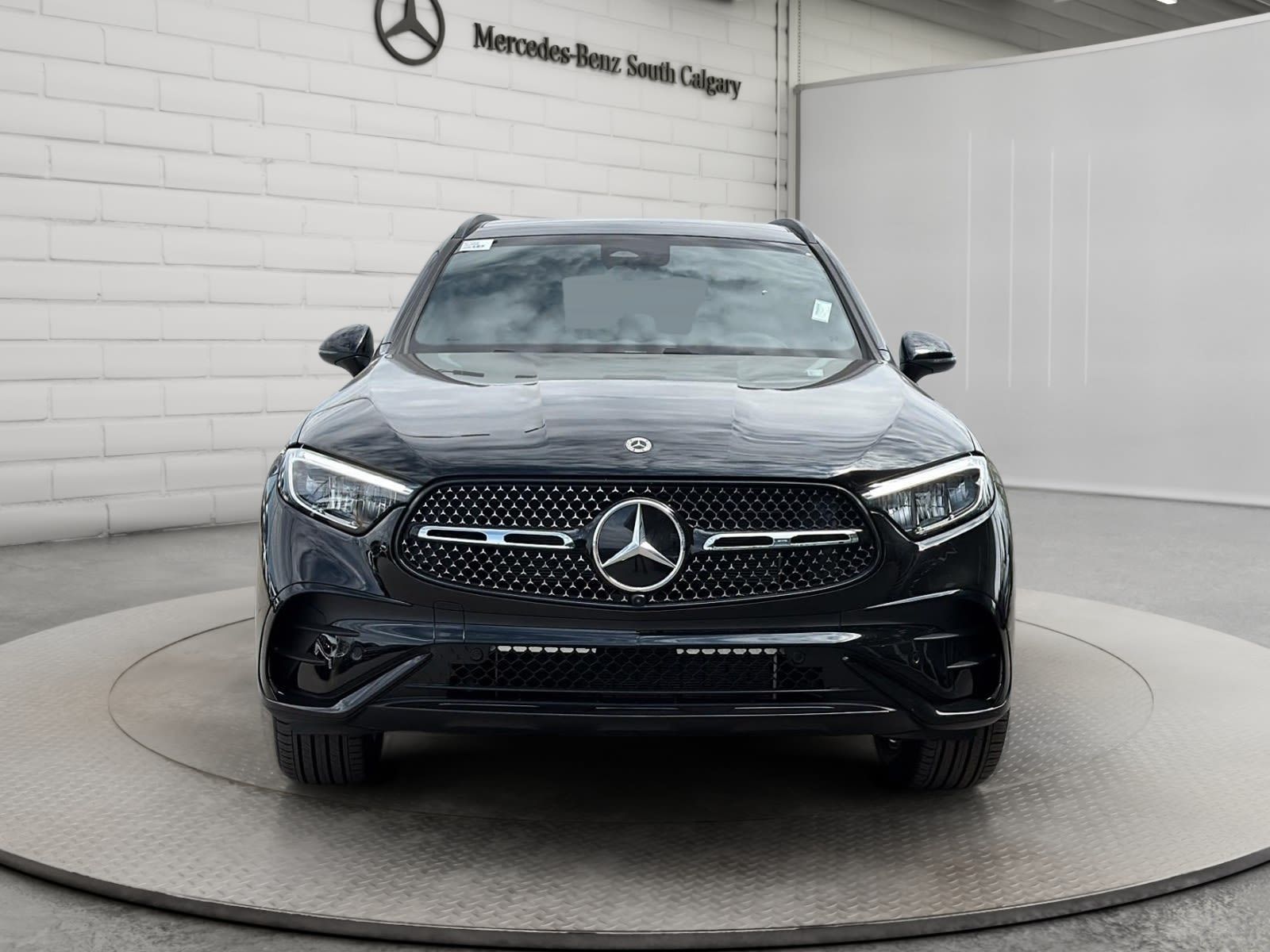 Photo 2026 Mercedes-Benz GLC 300 4MATIC SUV #2