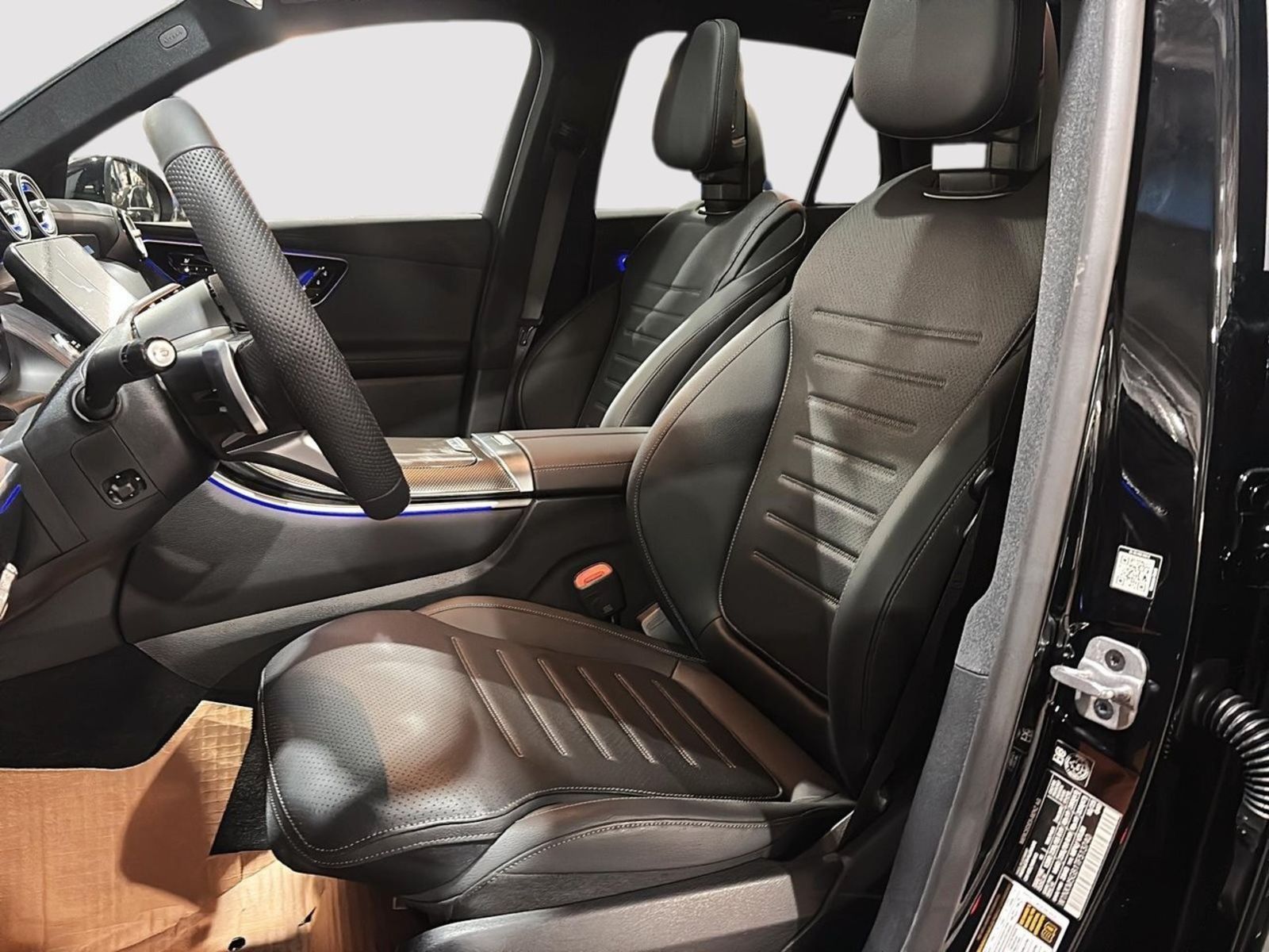 Photo 2026 Mercedes-Benz GLC 350e 4MATIC SUV #8