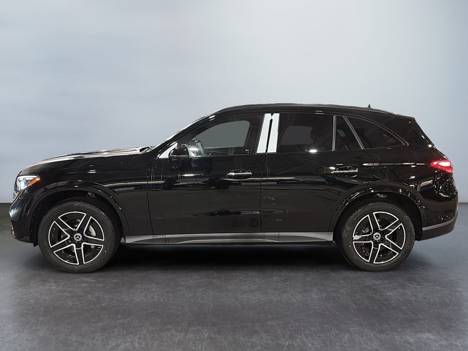 Photo 2026 Mercedes-Benz GLC 350e 4MATIC SUV #5