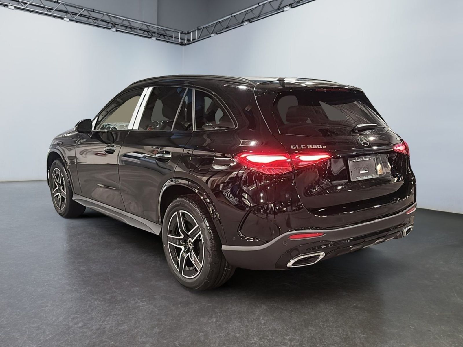 Photo 2026 Mercedes-Benz GLC 350e 4MATIC SUV #4