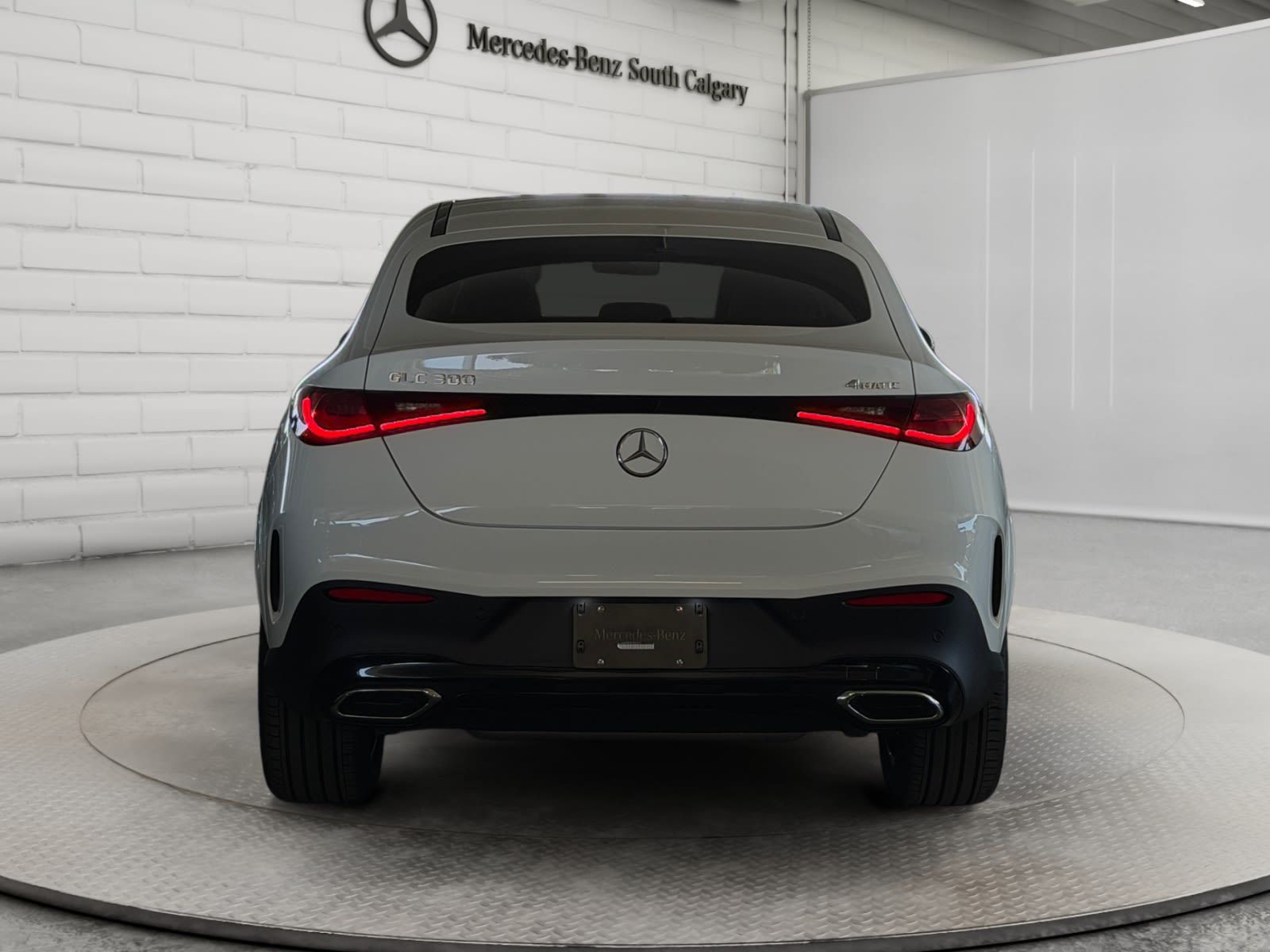 Photo 2027 Mercedes-Benz GLC 300 4MATIC Coupe #6