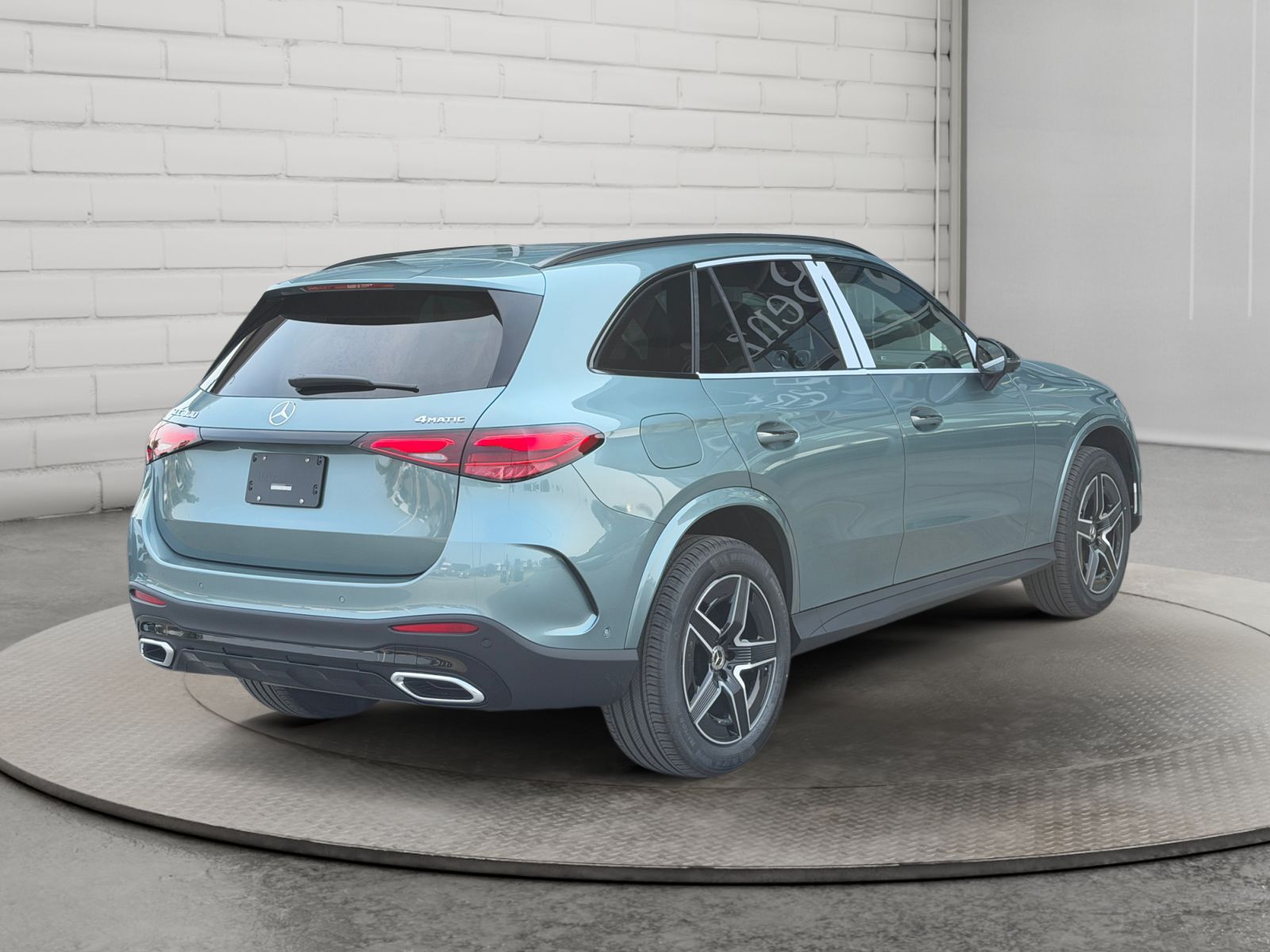 Photo 2027 Mercedes-Benz GLC 300 4MATIC SUV #5