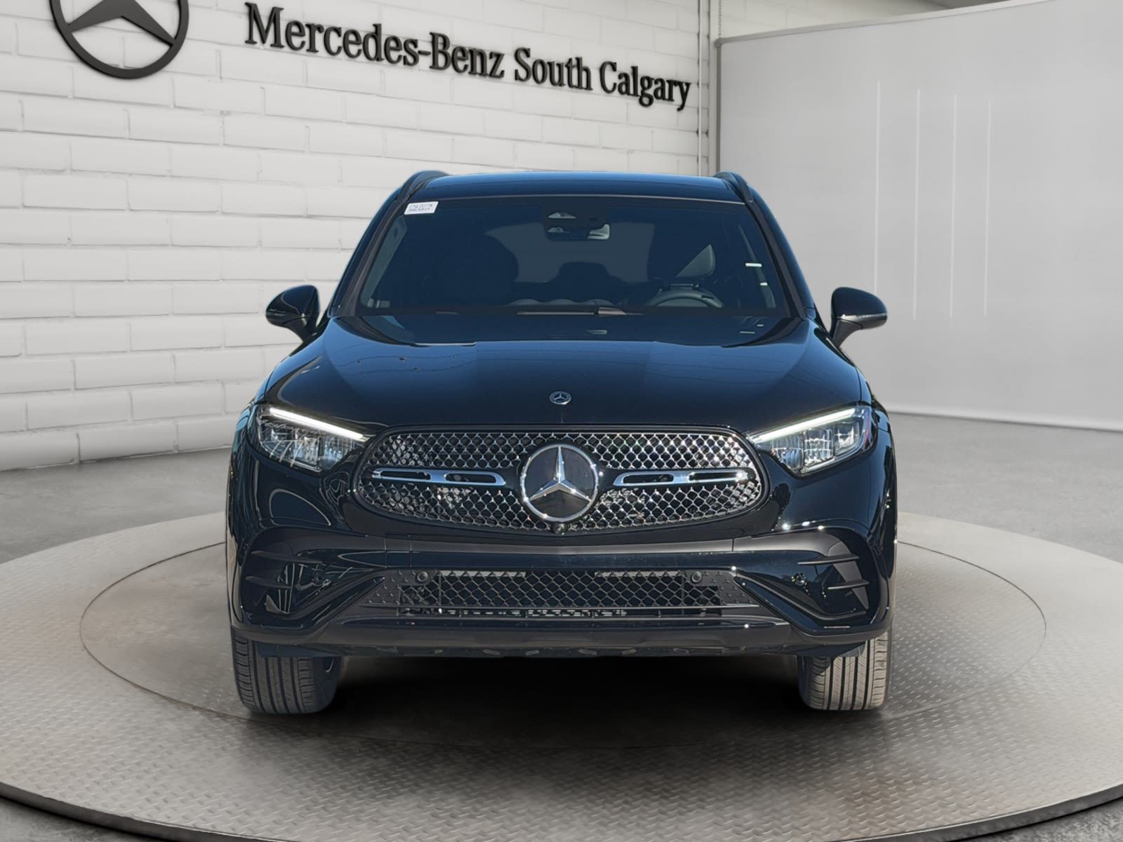 Photo 2027 Mercedes-Benz GLC 300 4MATIC SUV #2