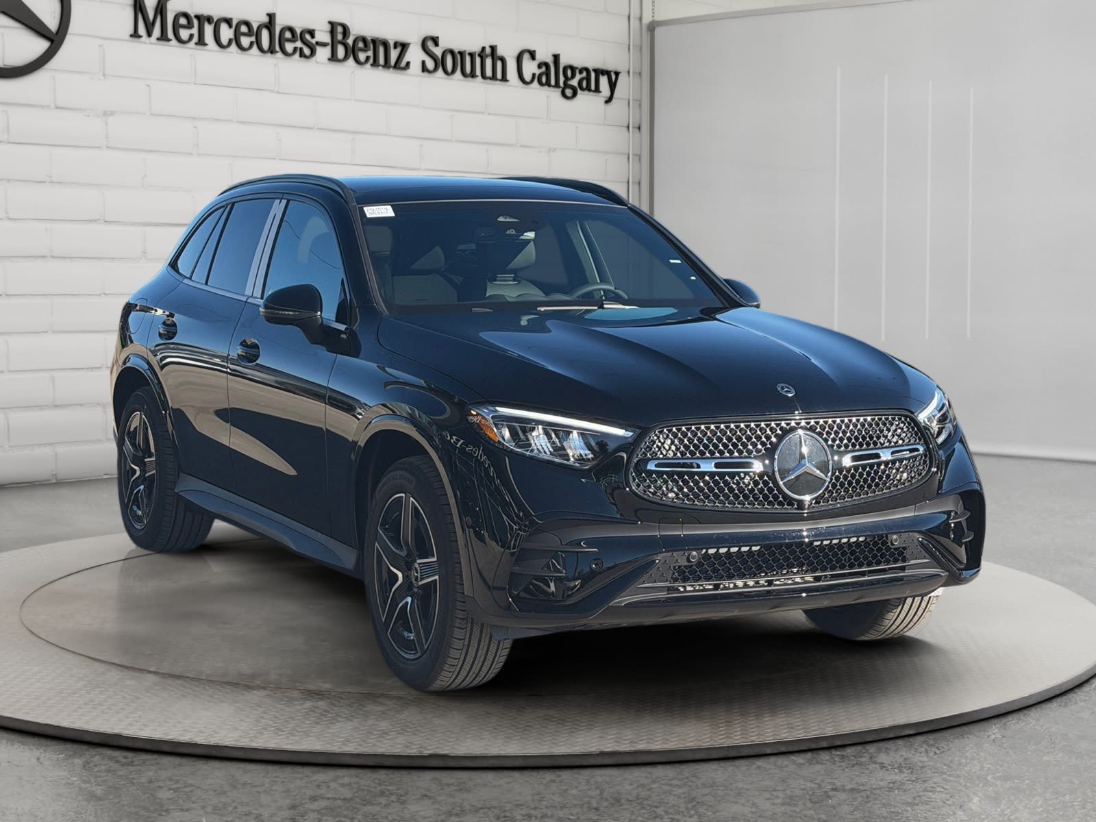 Photo 2027 Mercedes-Benz GLC 300 4MATIC SUV #3