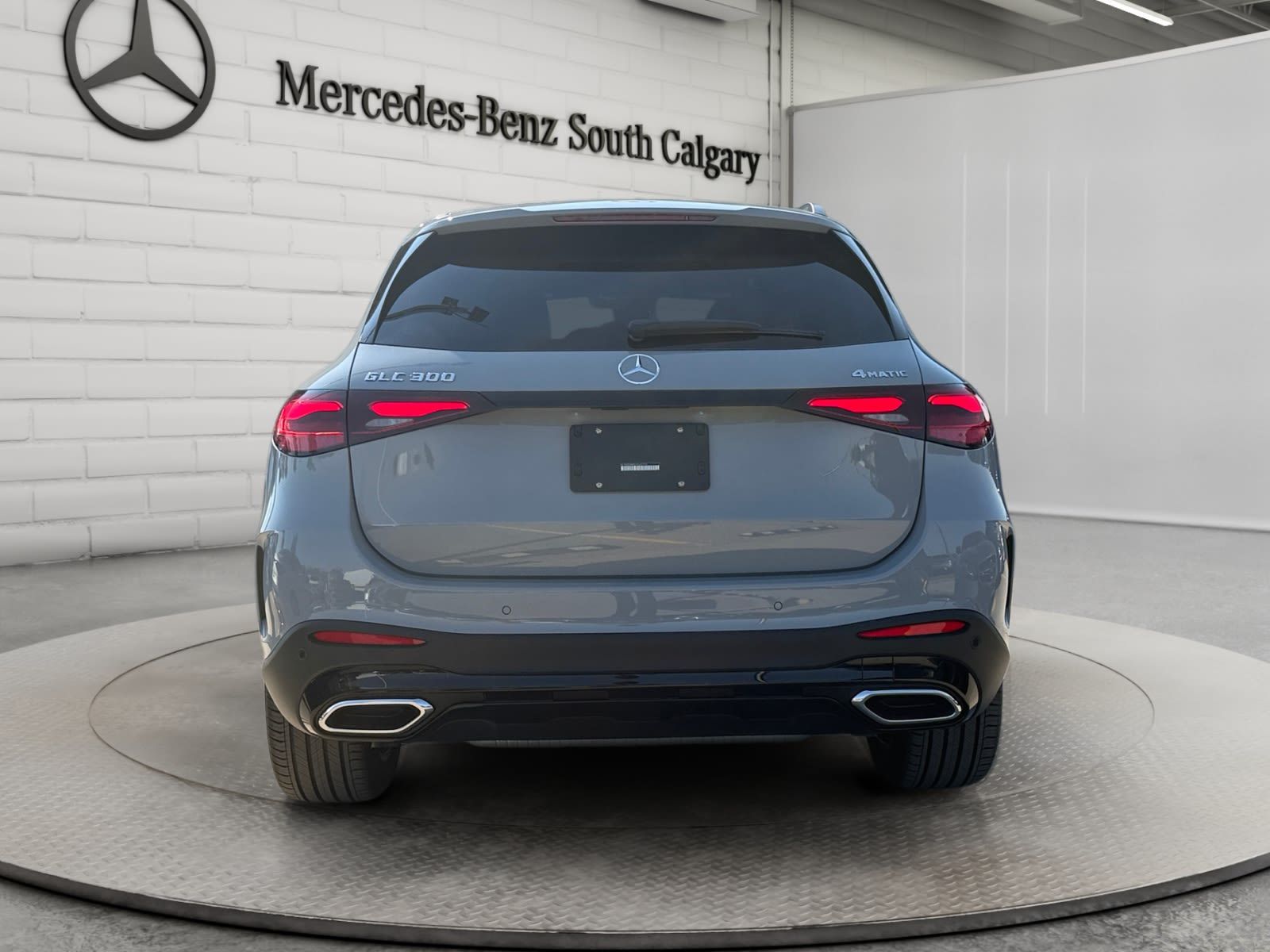 Photo 2027 Mercedes-Benz GLC 300 4MATIC SUV #6