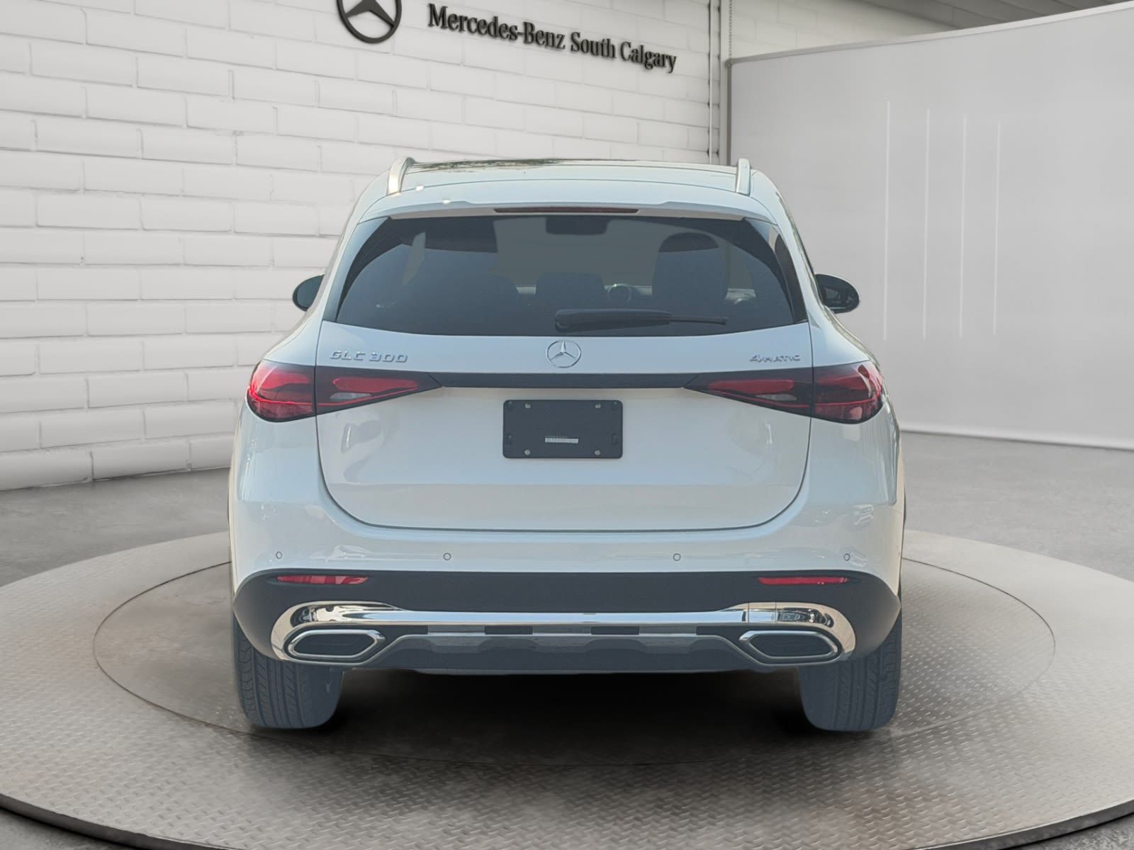 Photo 2027 Mercedes-Benz GLC 300 4MATIC SUV #6