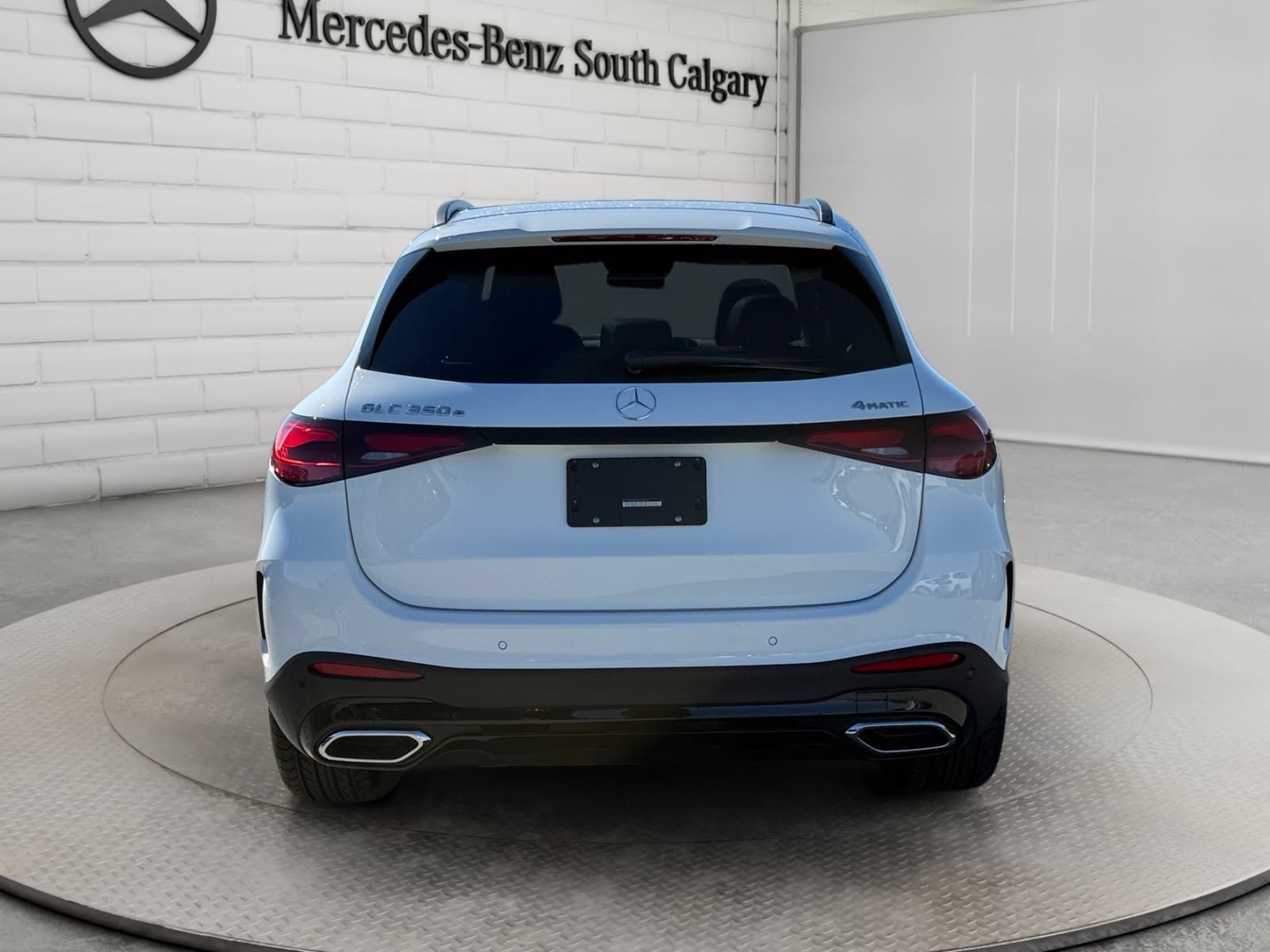 Photo 2027 Mercedes-Benz GLC 350e 4MATIC SUV #6