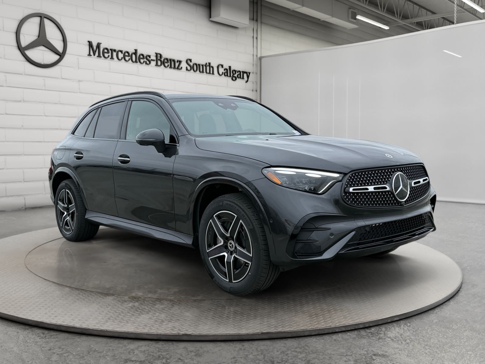 Photo 2027 Mercedes-Benz GLC 300 4MATIC SUV #3