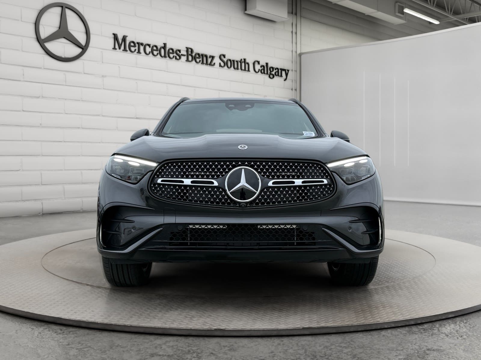 Photo 2027 Mercedes-Benz GLC 300 4MATIC SUV #2