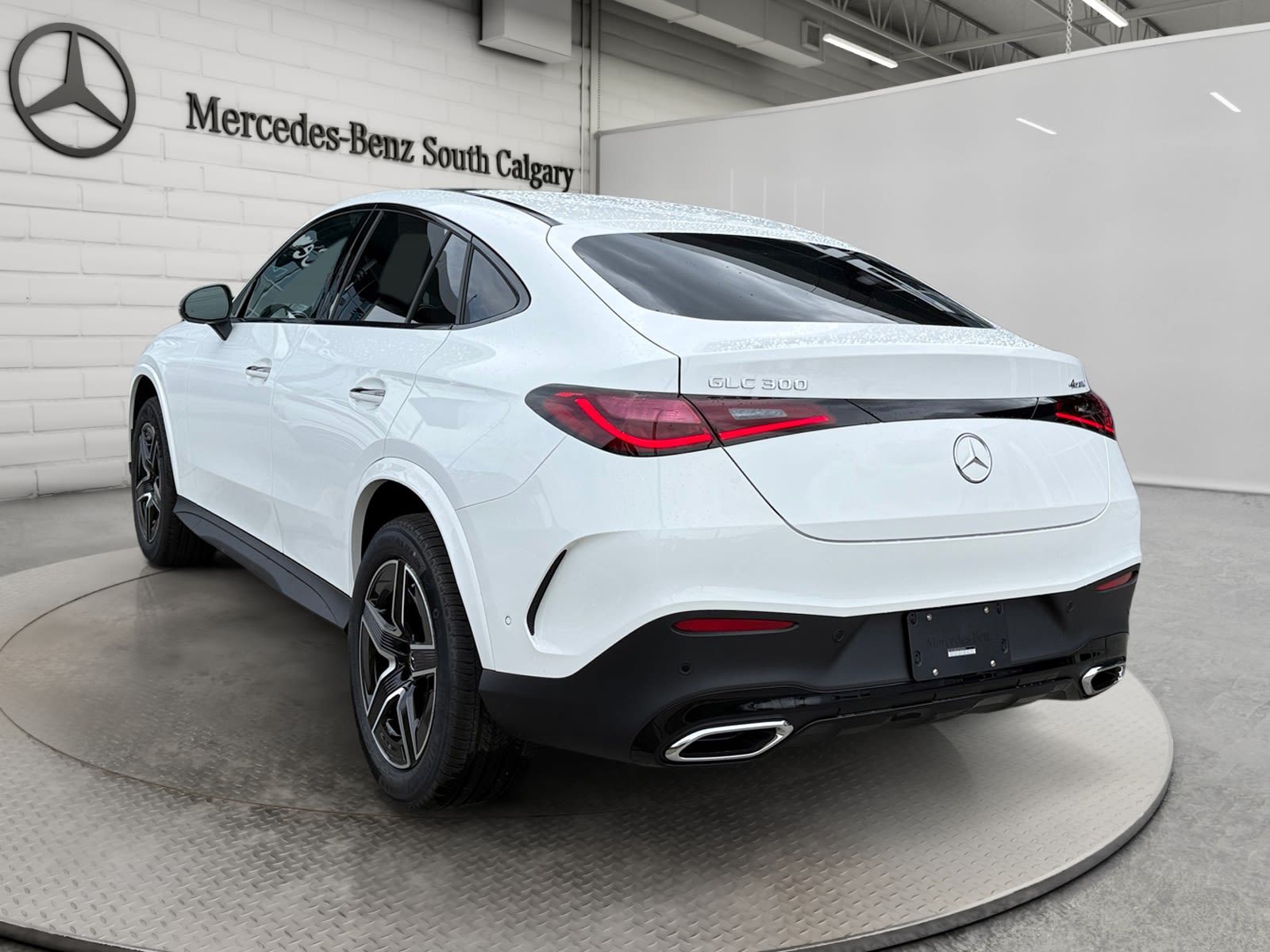 Photo 2027 Mercedes-Benz GLC 300 4MATIC Coupe #7