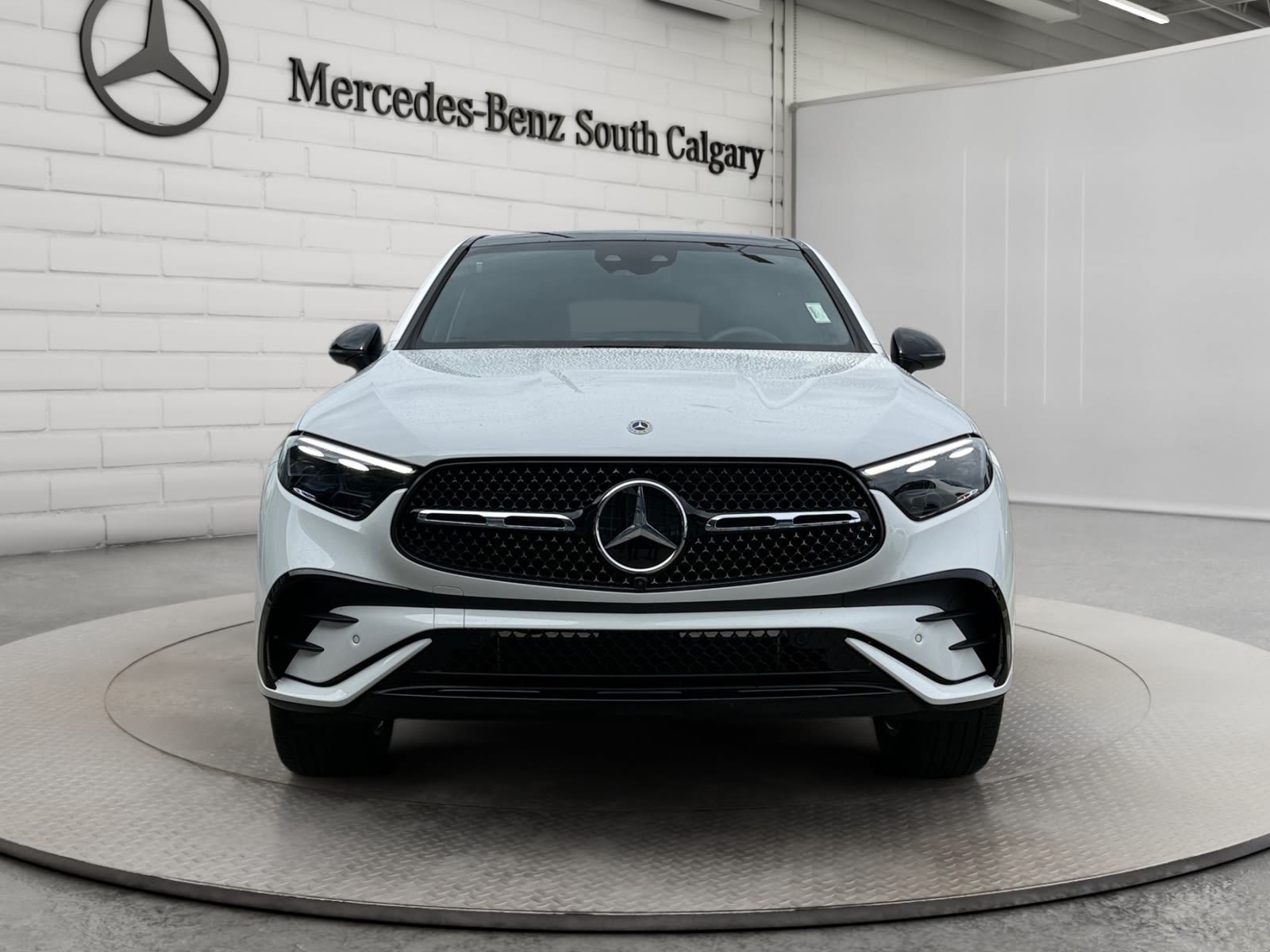 Photo 2027 Mercedes-Benz GLC 300 4MATIC Coupe #2