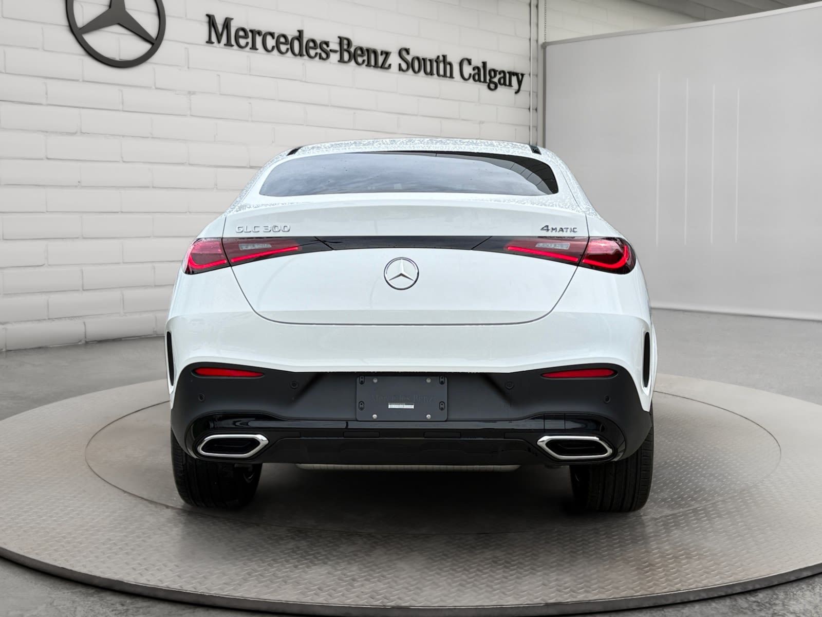 Photo 2027 Mercedes-Benz GLC 300 4MATIC Coupe #6