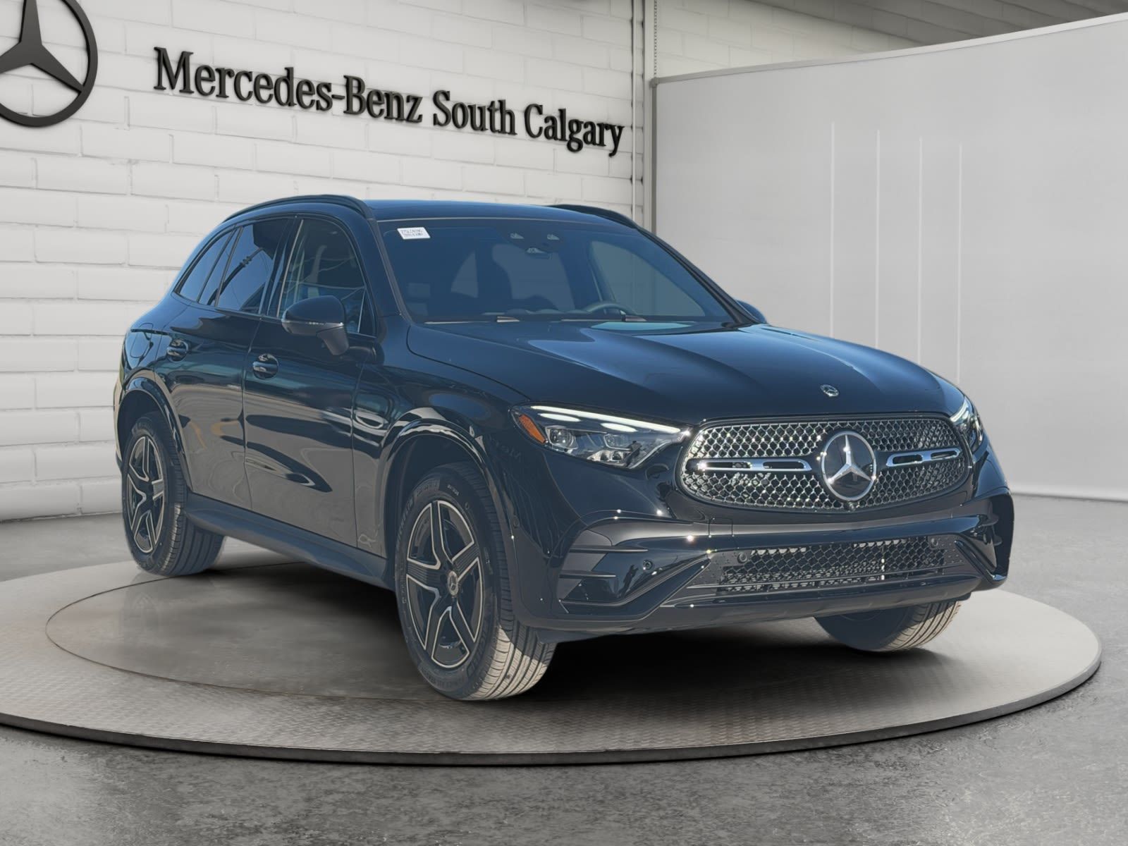Photo 2027 Mercedes-Benz GLC 300 4MATIC SUV #3