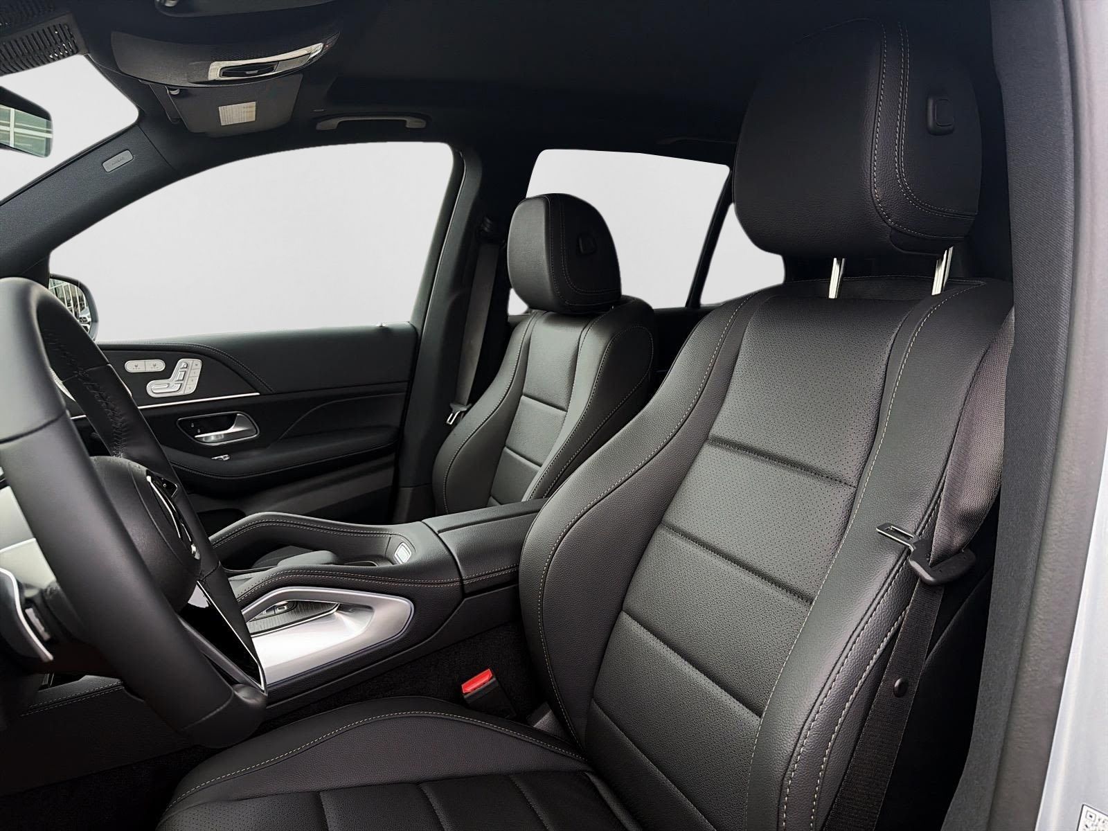 Photo 2026 Mercedes-Benz GLE 350 4MATIC SUV #8
