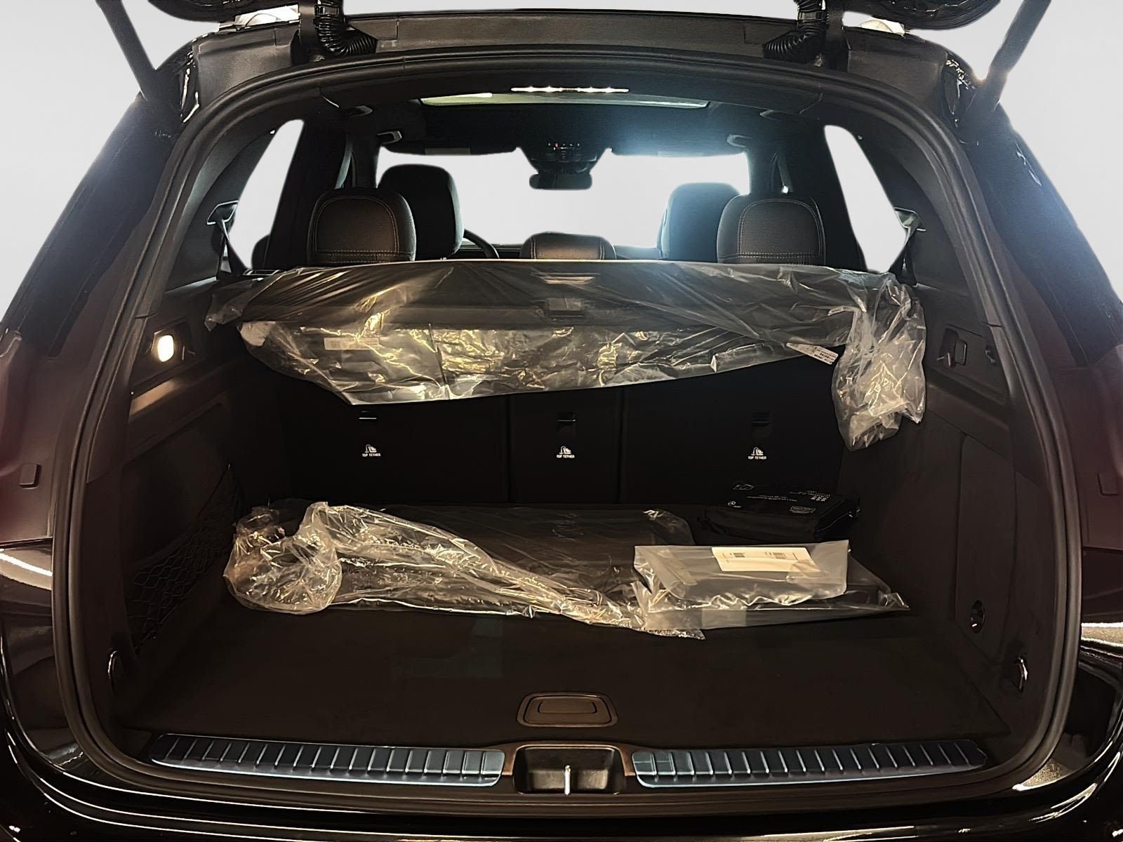 Photo 2026 Mercedes-Benz GLE 350 4MATIC SUV #6